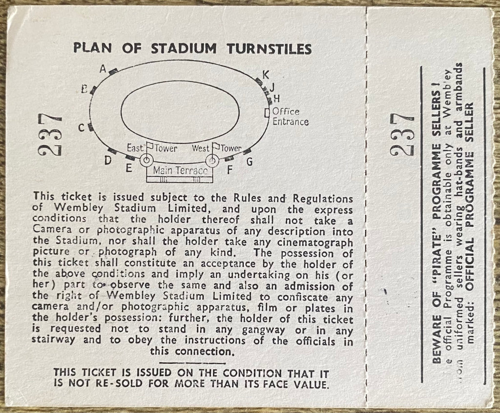 1965 ORIGINAL INTERNATIONAL UNUSED TICKET ENGLAND V IRELAND