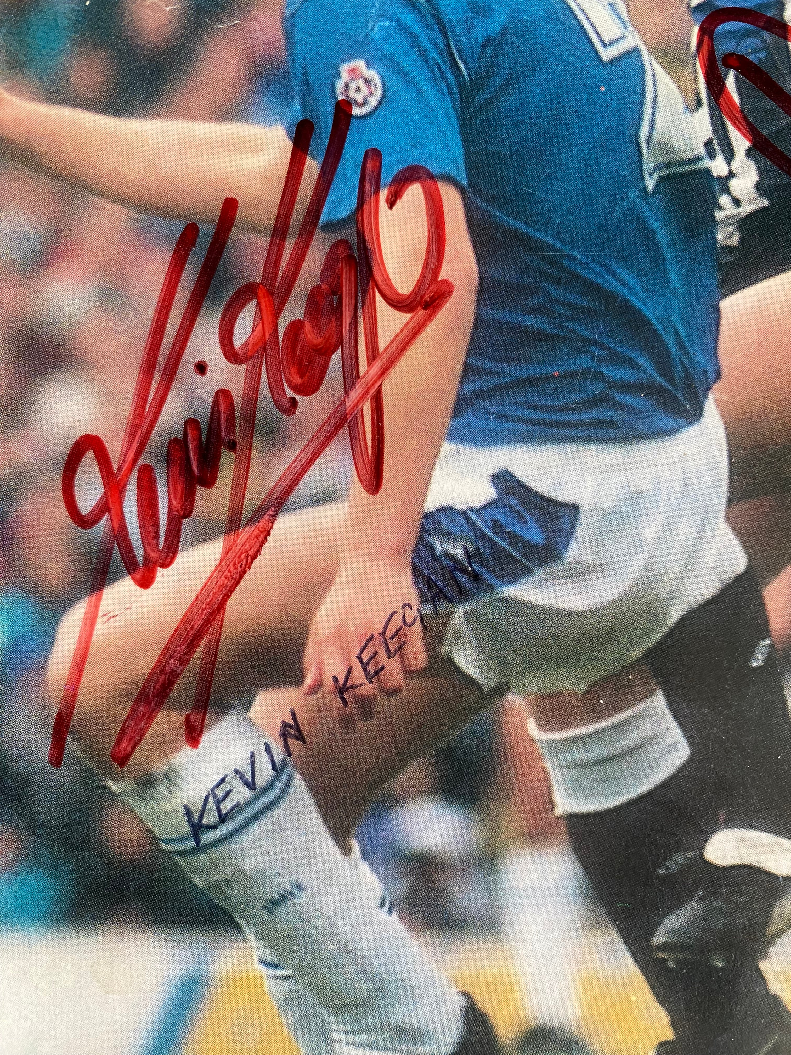 1991/92 ORIGINAL DIVISION 2 SIGNED MATCH PROGRAMME NEWCASTLE UNITED V PORTSMOUTH.(KEEGAN)
