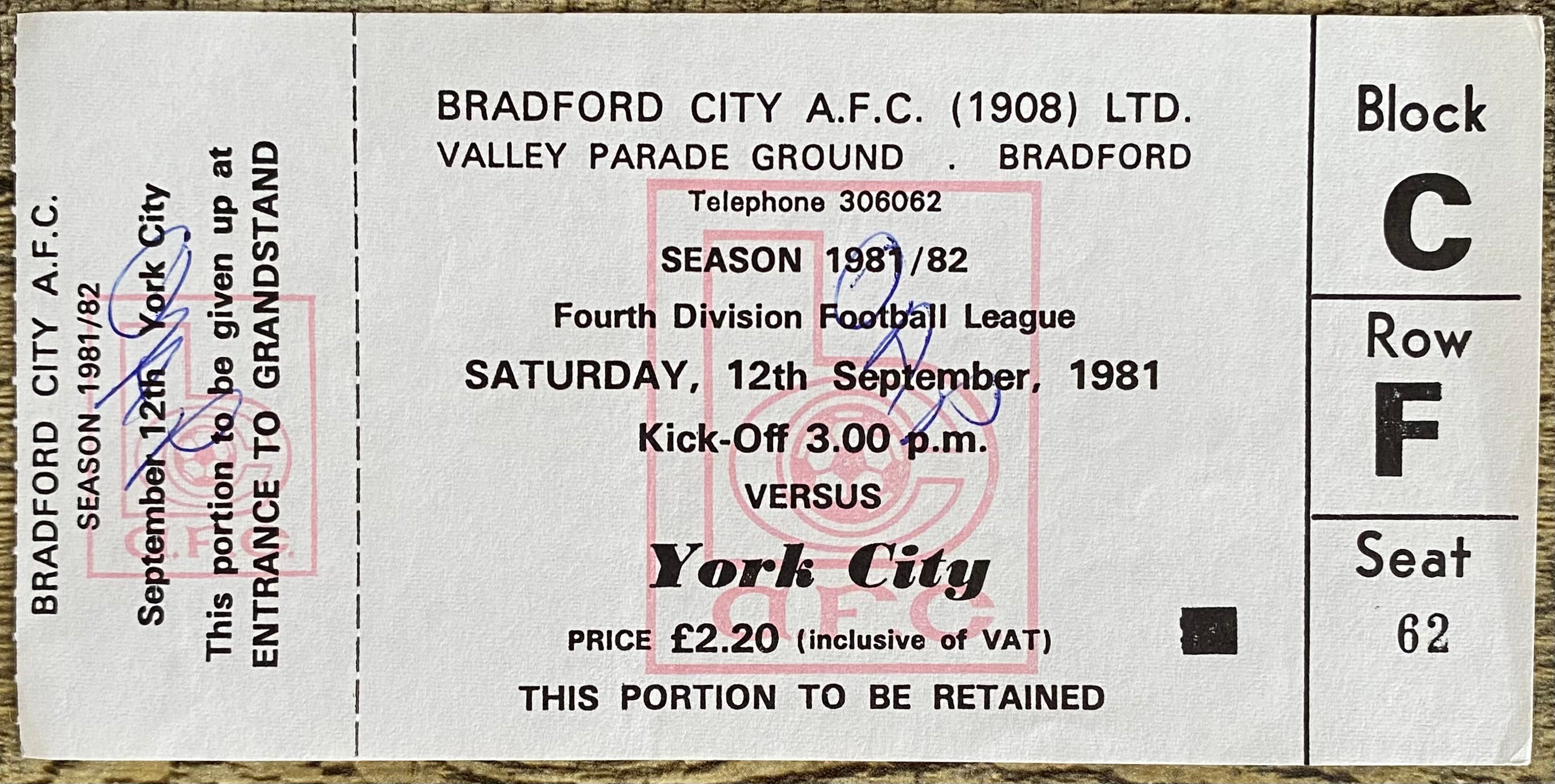 1981/82 ORIGINAL DIVISION 4 UNUSED TICKET BRADFORD CITY V YORK CITY