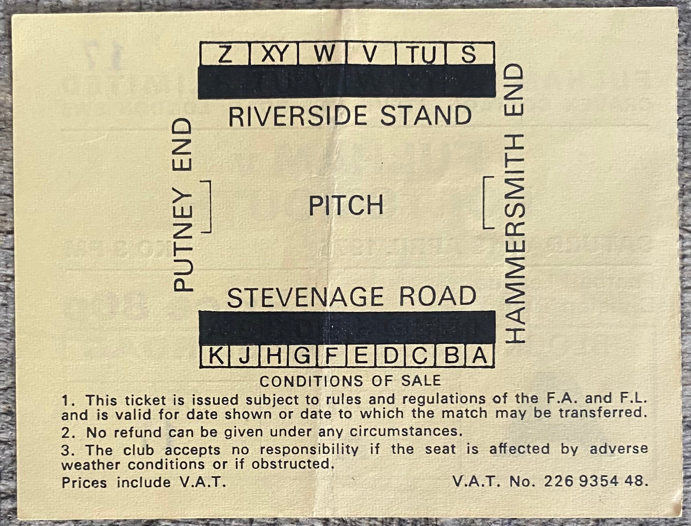 1974/75 ORIGINAL DIVISION 2 TICKET FULHAM V PORTSMOUTH
