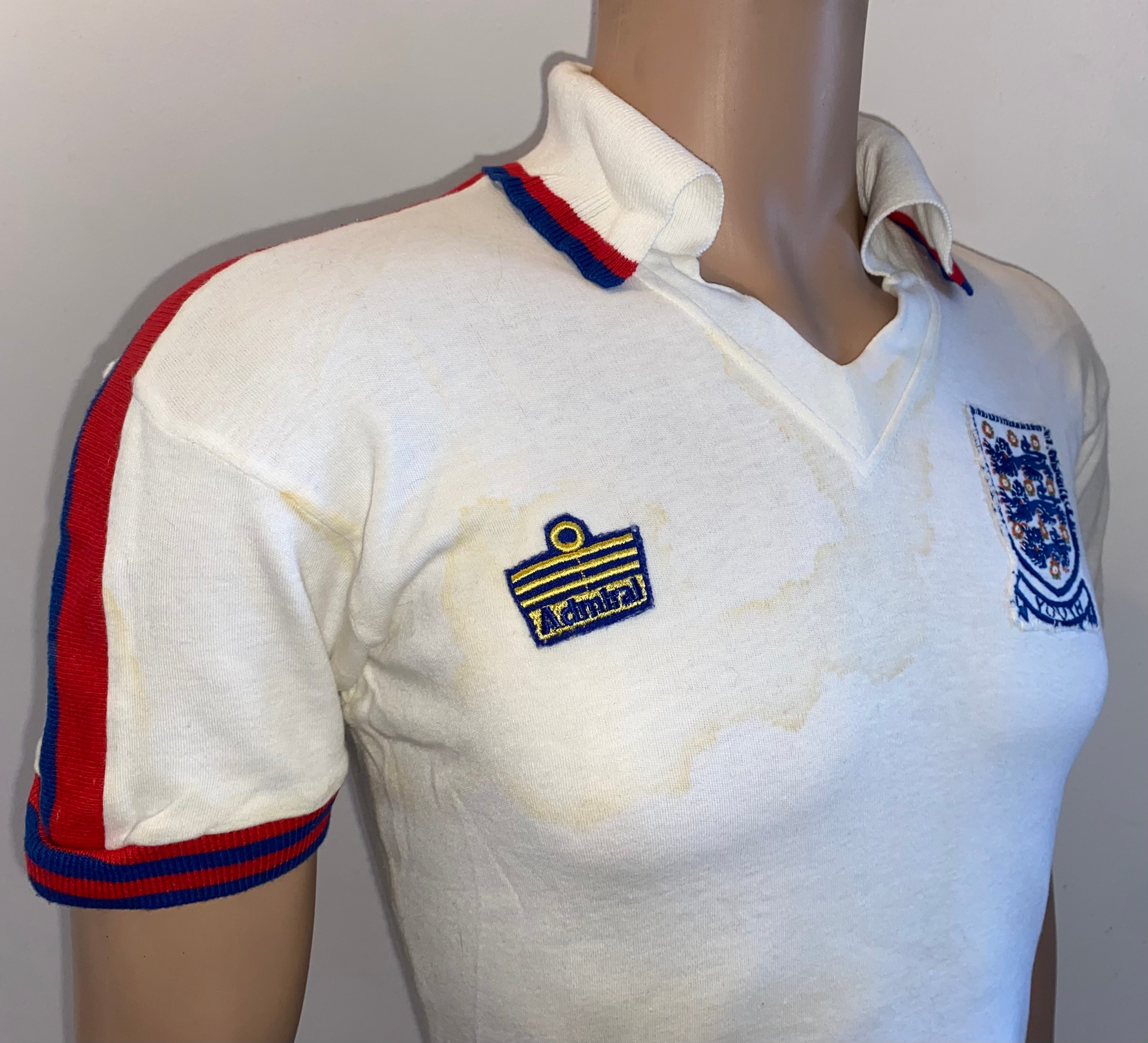 1976 ENGLAND YOUTH MATCH WORN HOME SHIRT COWANS #12