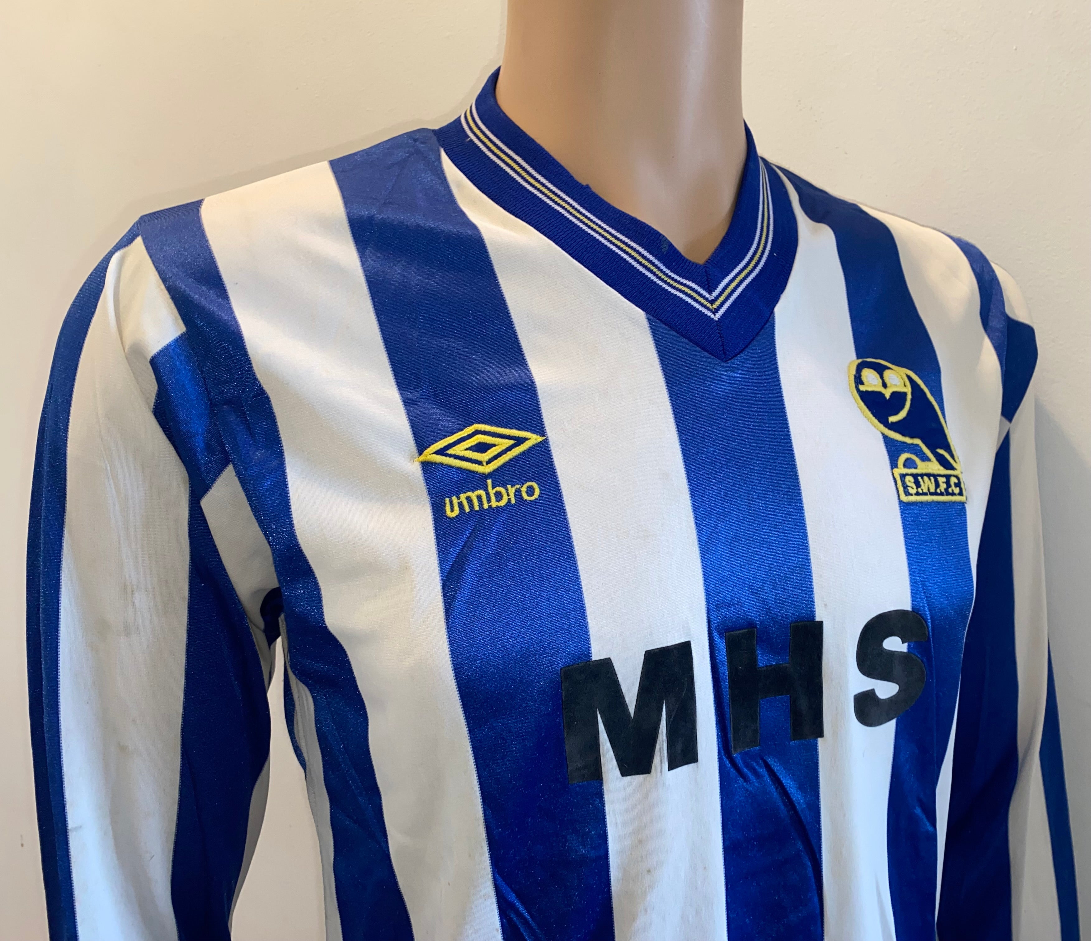 1984/85 SHEFFIELD WEDNESDAY MATCH WORN UMBRO HOME SHIRT #6