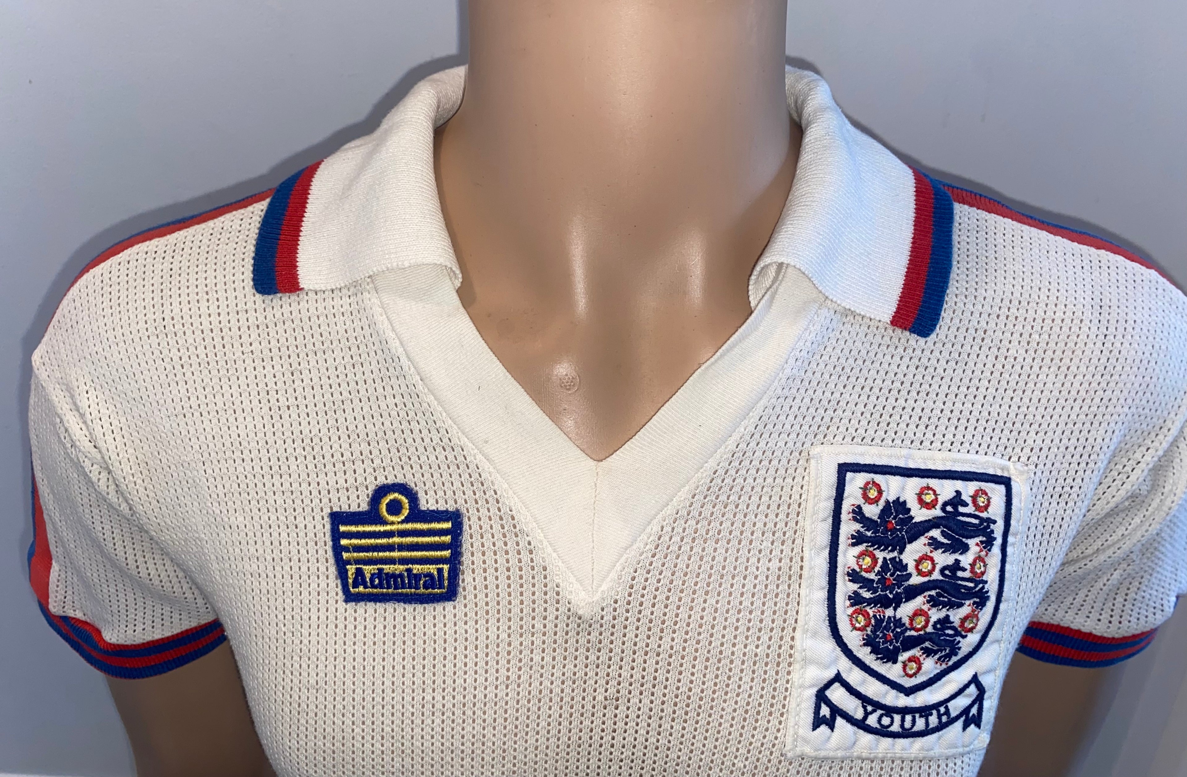 1978/79 ENGLAND MATCH WORN U18 AERTEX ADMIRAL HOME SHIRT #12