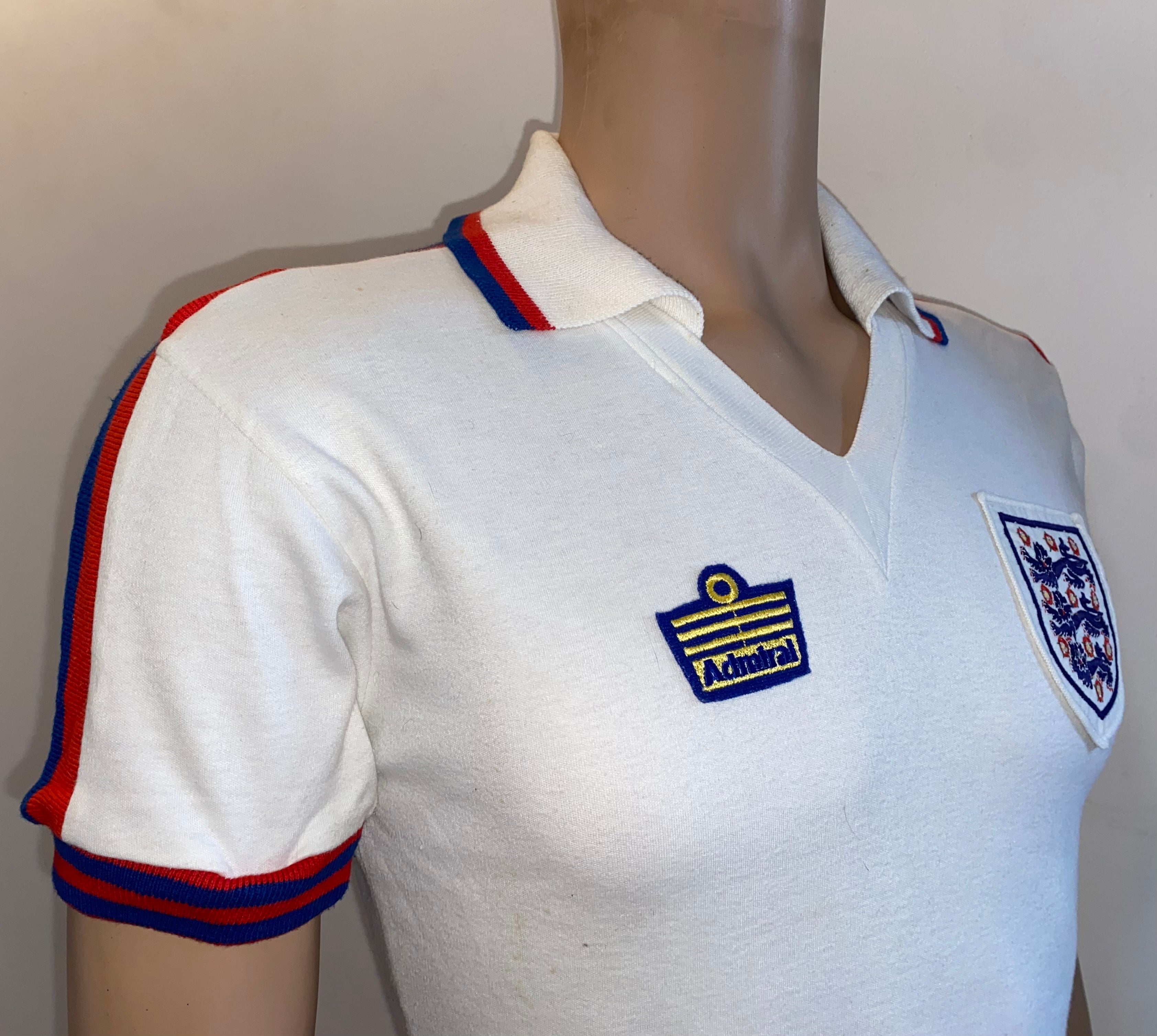 1978/79 ENGLAND MATCH WORN ADMIRAL HOME SHIRT #9