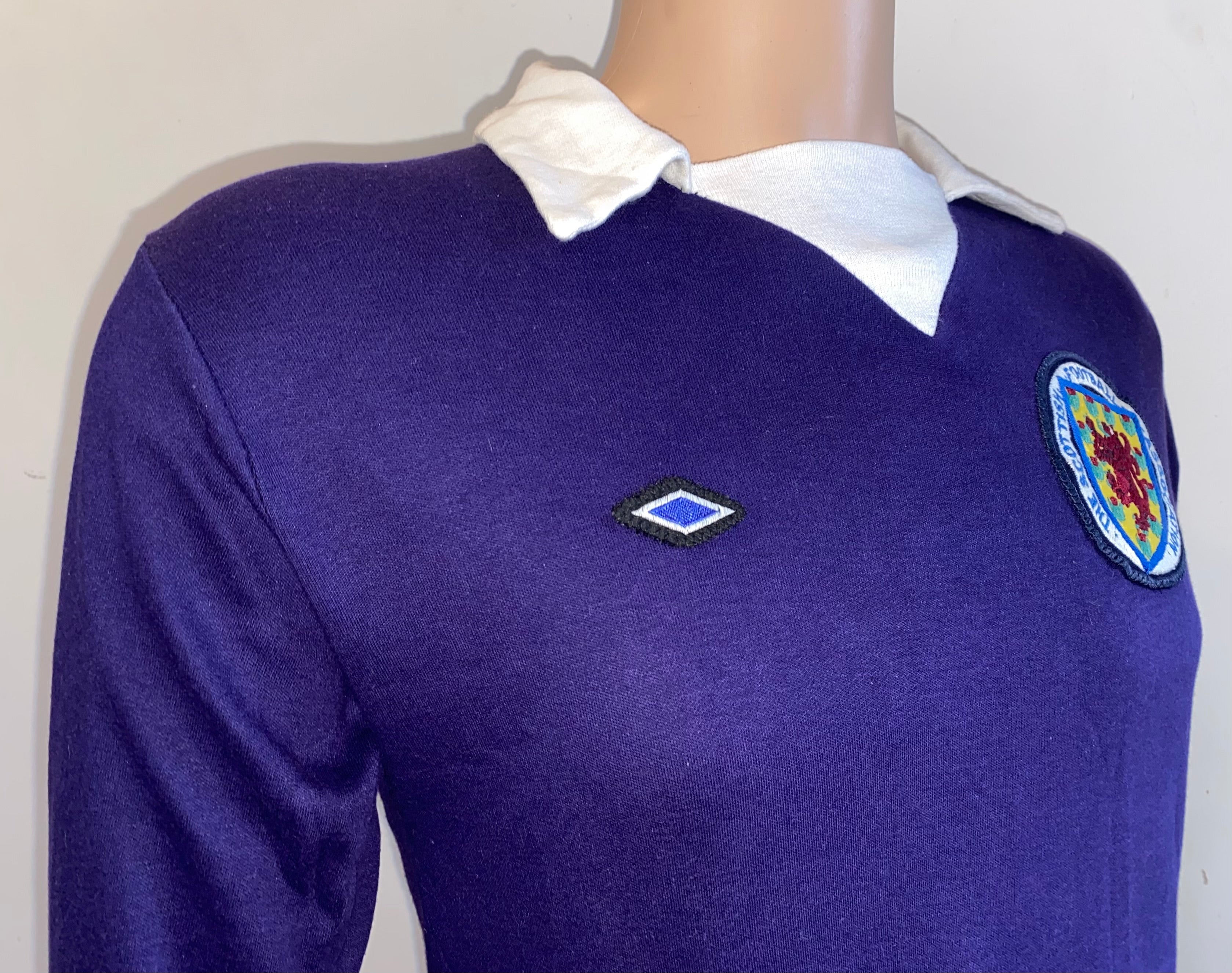 1975 SCOTLAND MATCH WORN UMBRO HOME SHIRT #15