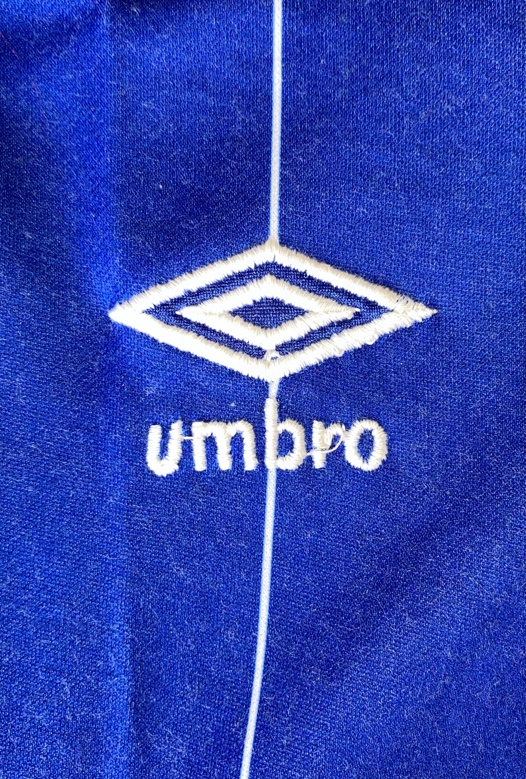 1985/86 CARLISLE UNITED MATCH ISSUE HOME SHIRT (WORN SPARE)