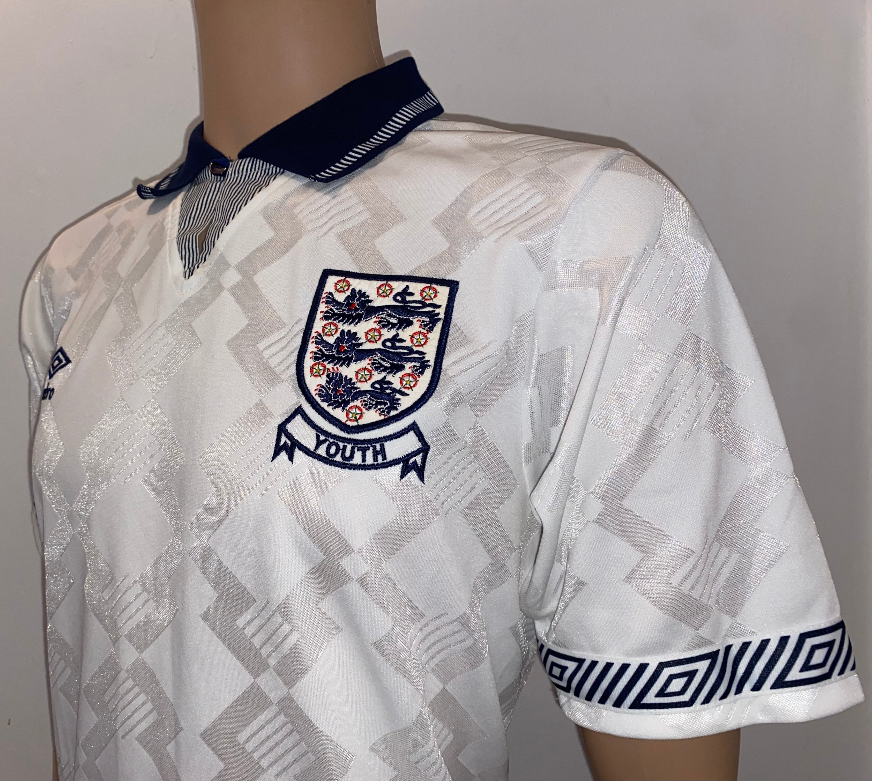 1990 MATCH WORN UMBRO ENGLAND YOUTH U18 HOME SHIRT #12
