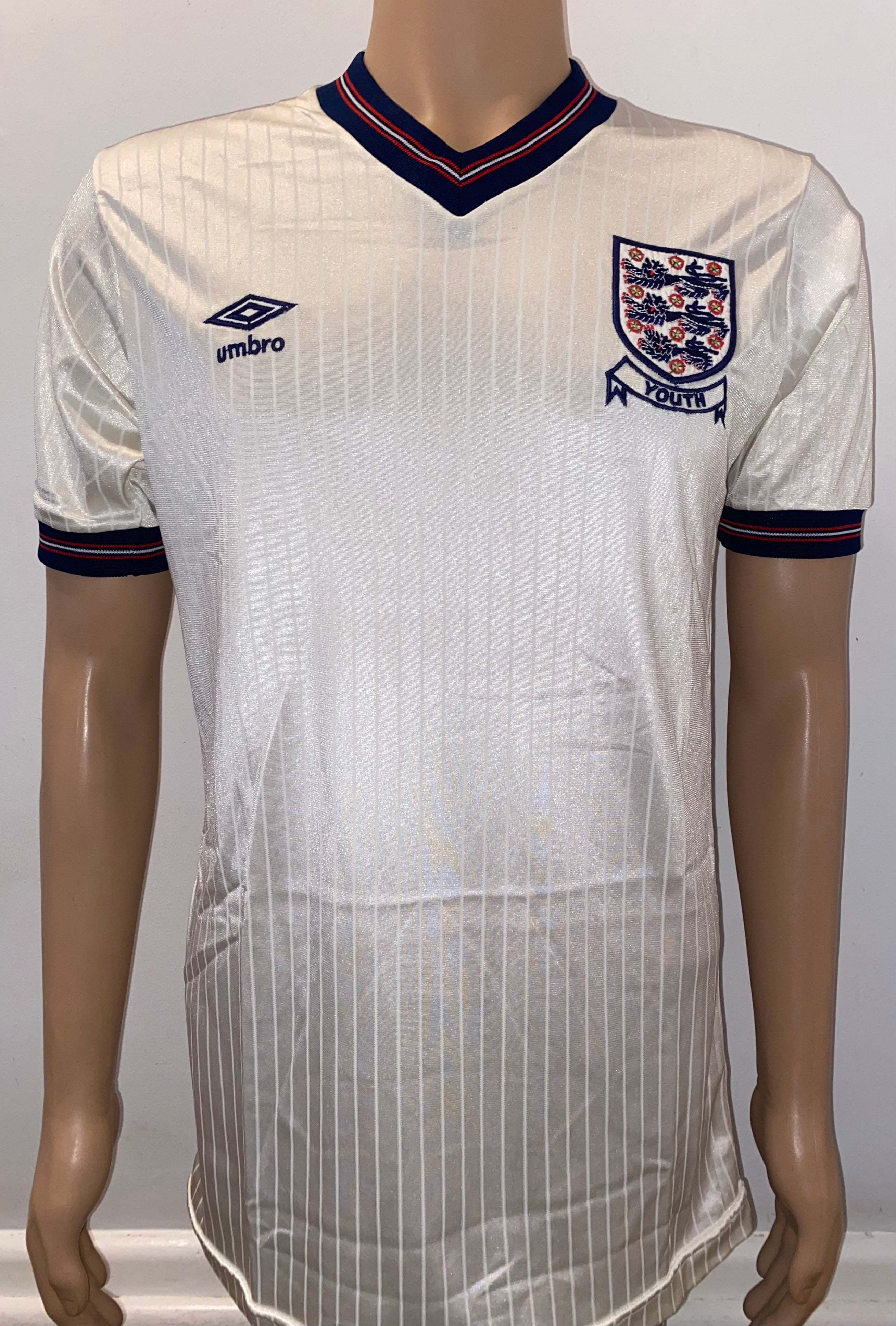 1984 MATCH WORN UMBRO ENGLAND YOUTH U18 HOME SHIRT #2
