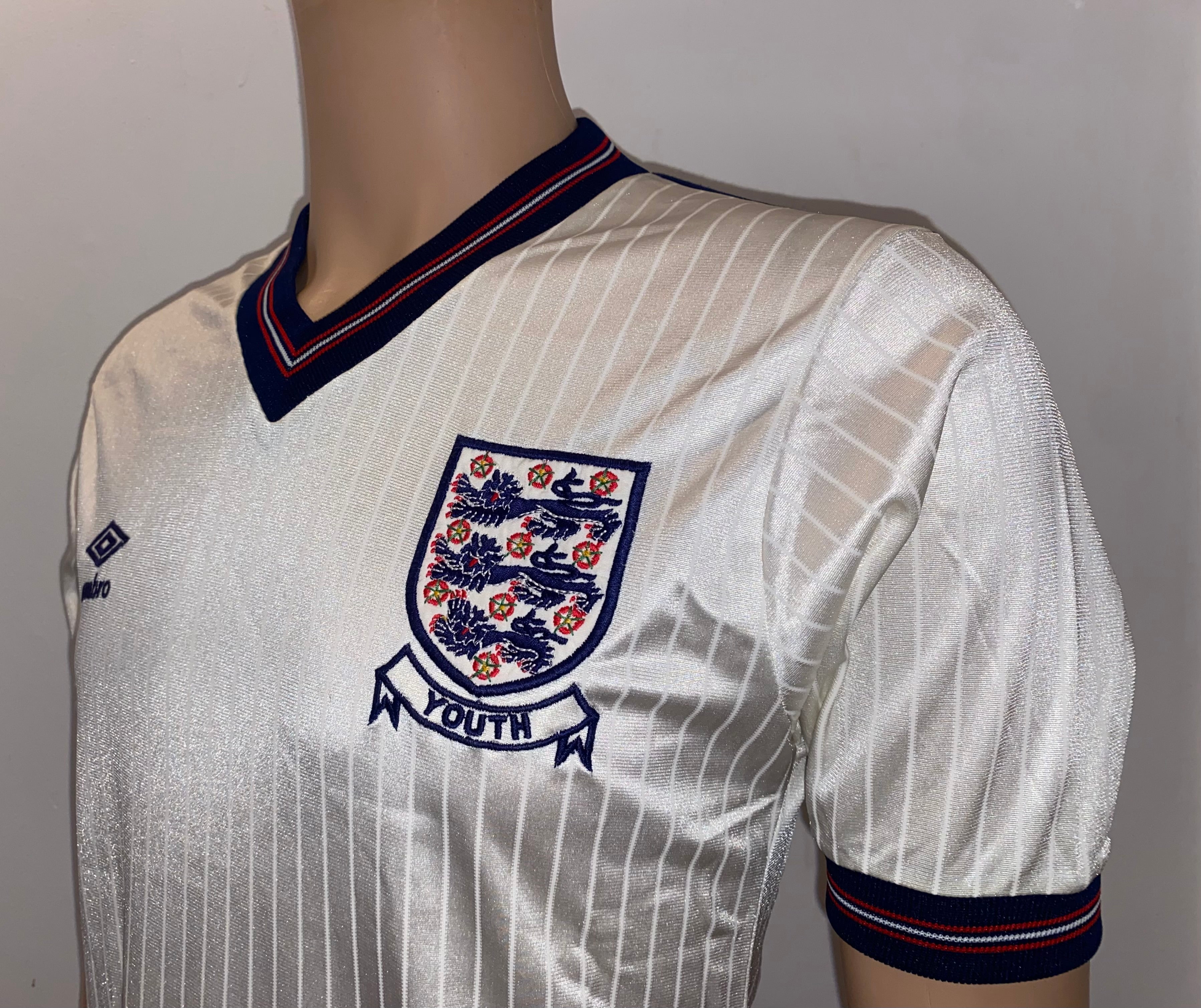 1984 MATCH WORN UMBRO ENGLAND YOUTH U18 HOME SHIRT #2