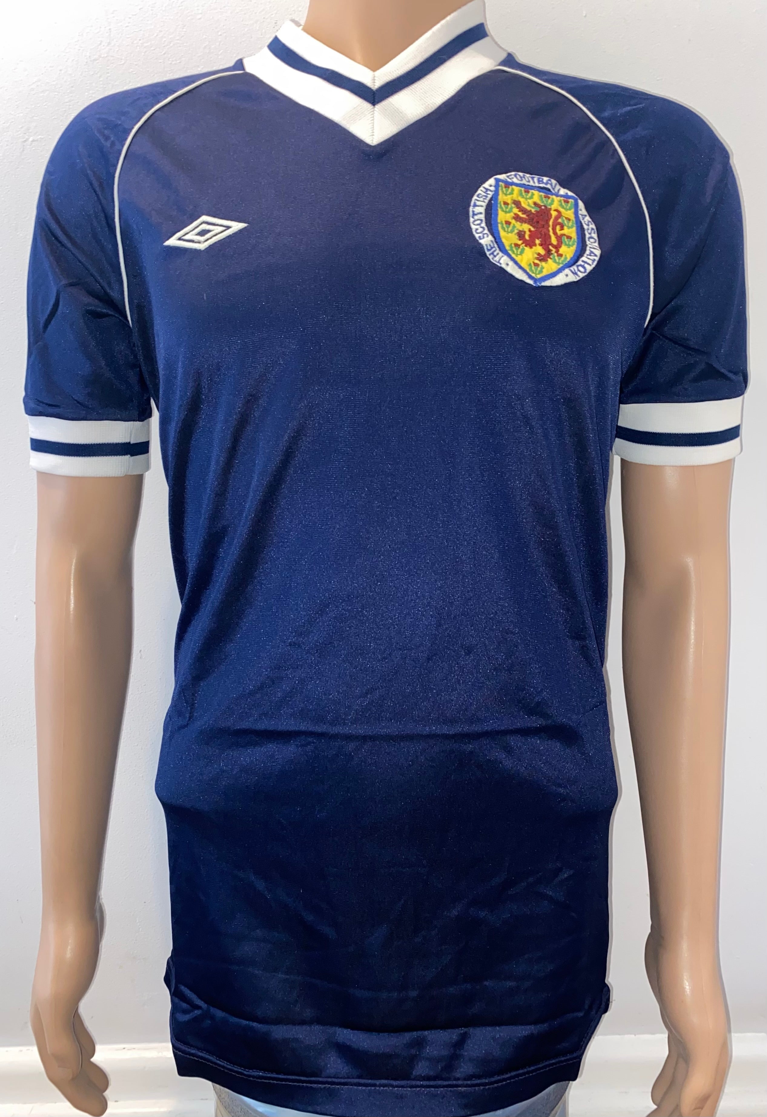 1983 SCOTLAND UMBRO MATCH WORN HOME SHIRT #15