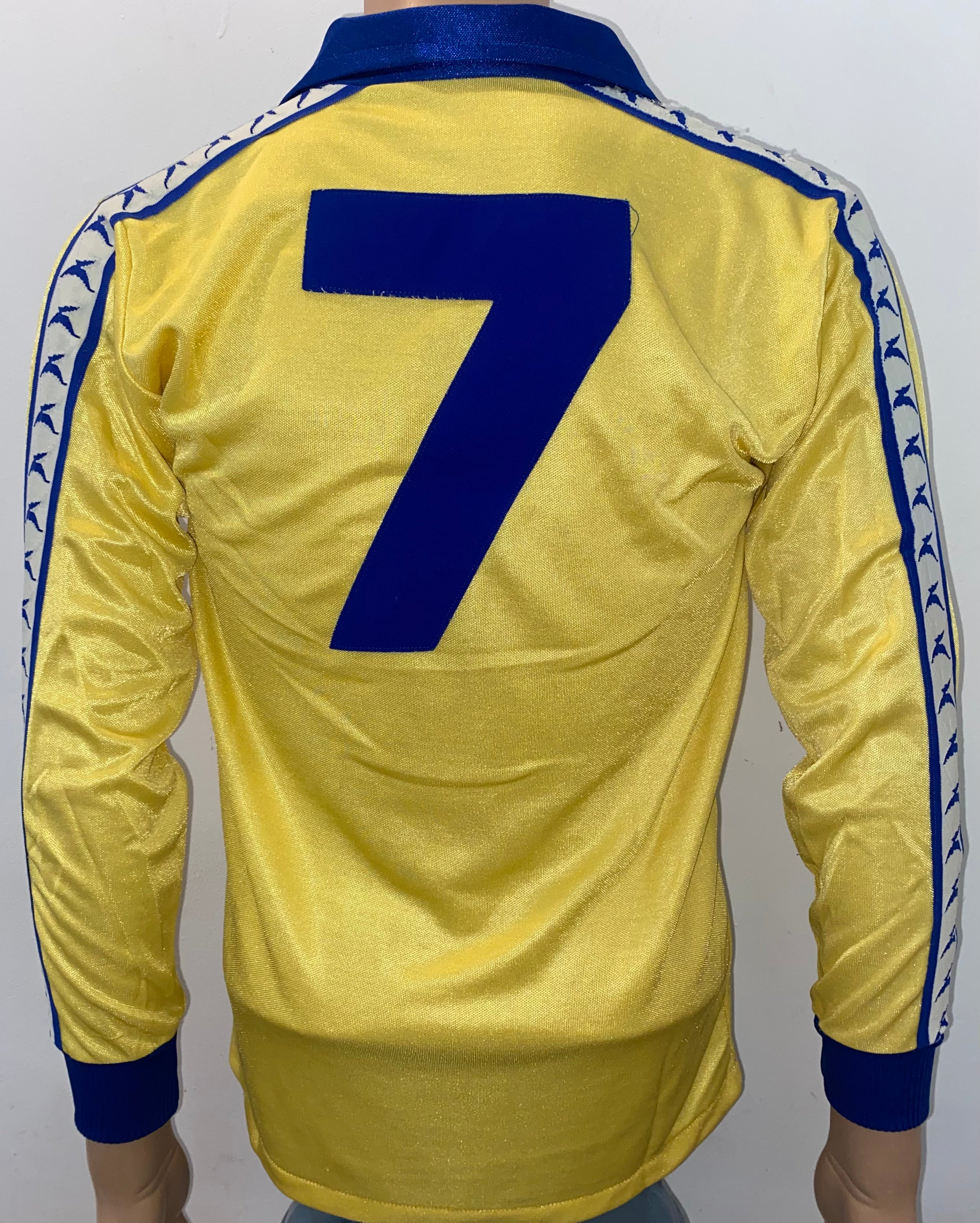 1977/78 SHEFFIELD WEDNESDAY BUKTA MATCH WORN AWAY SHIRT #7