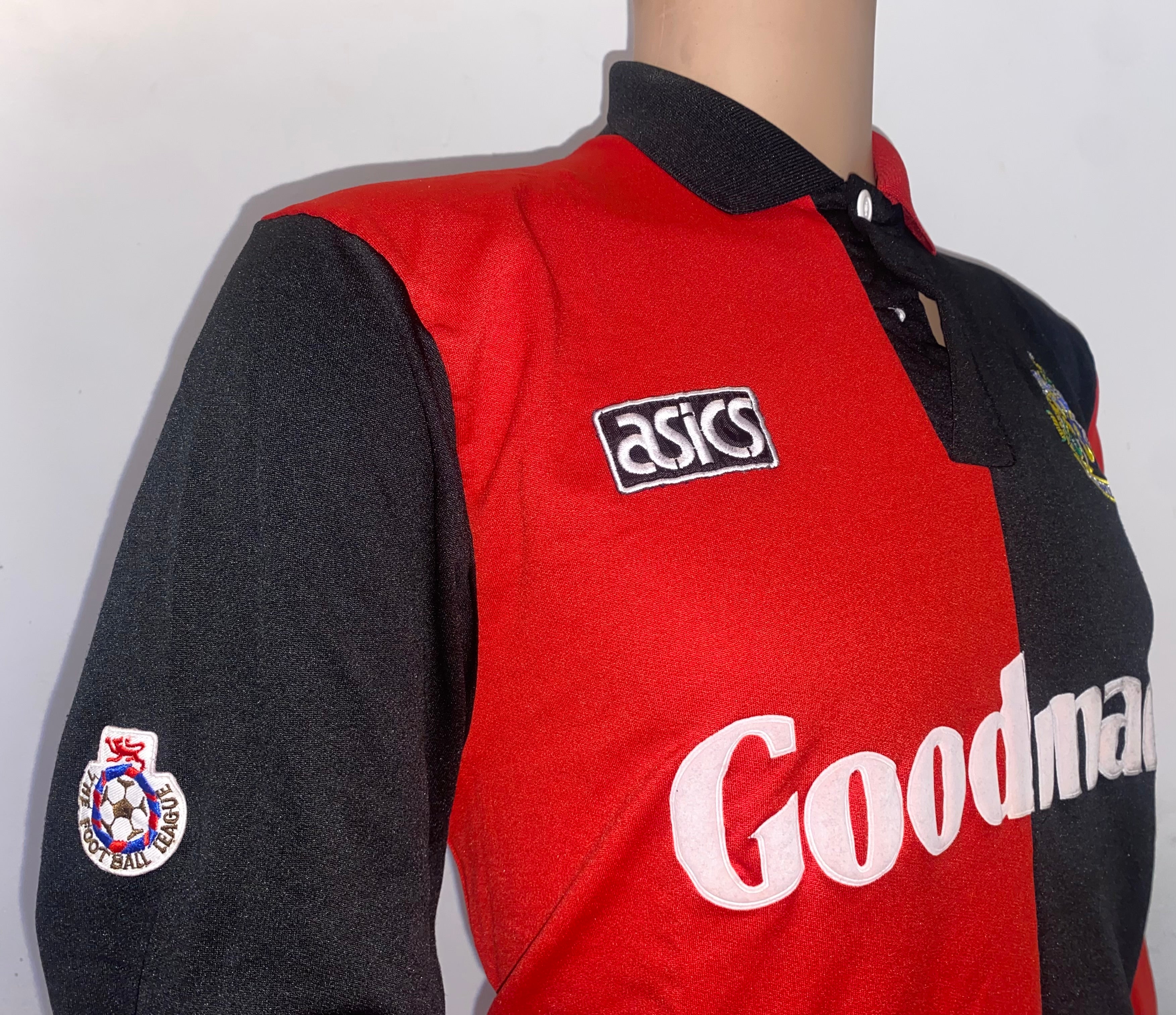 1993/94 PORTSMOUTH ASICS MATCH WORN AWAY SHIRT #3