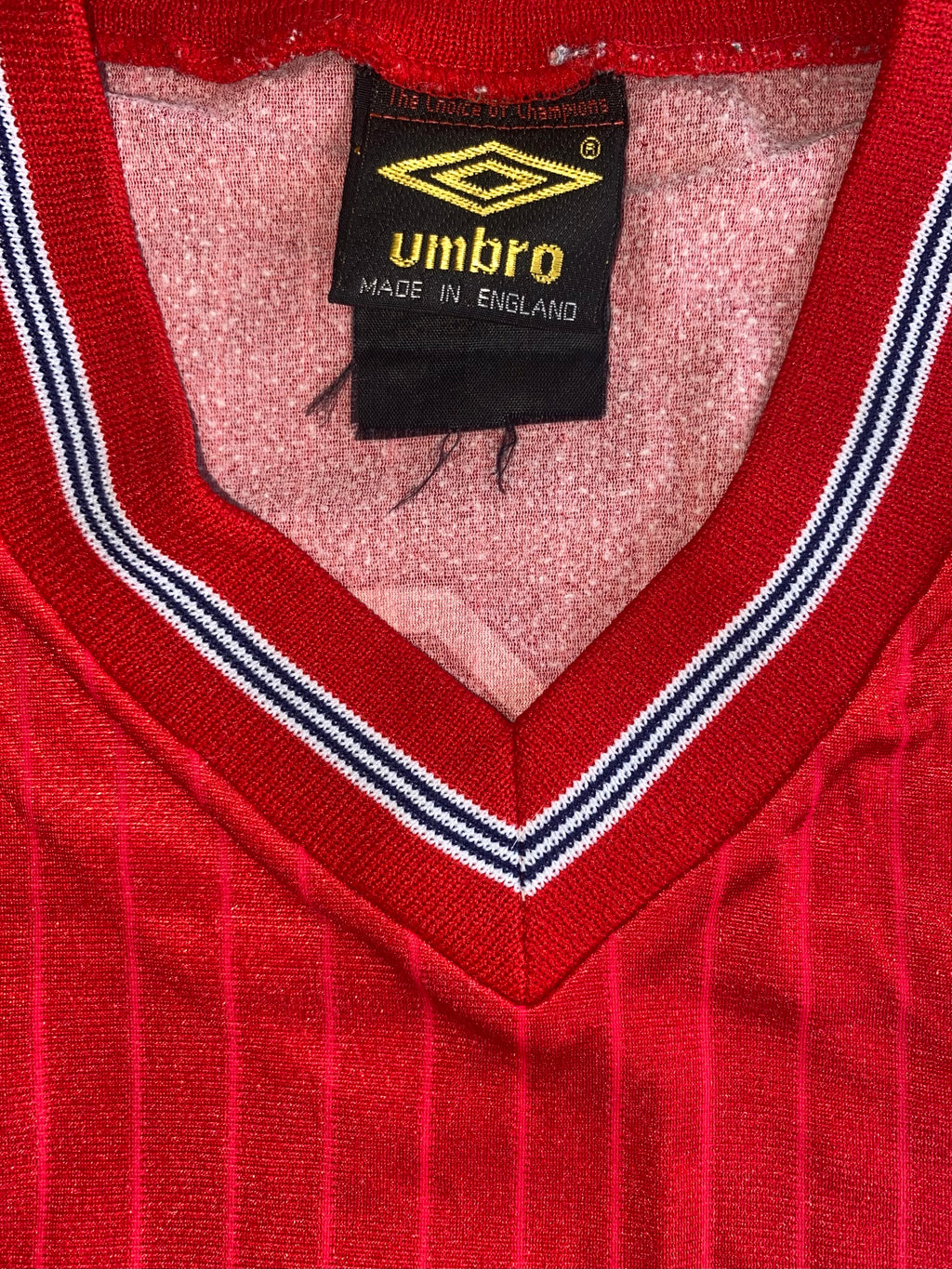 1986/87 MATCH WORN UMBRO ENGLAND YOUTH U18 AWAY SHIRT #16 (MARK ROBINS)