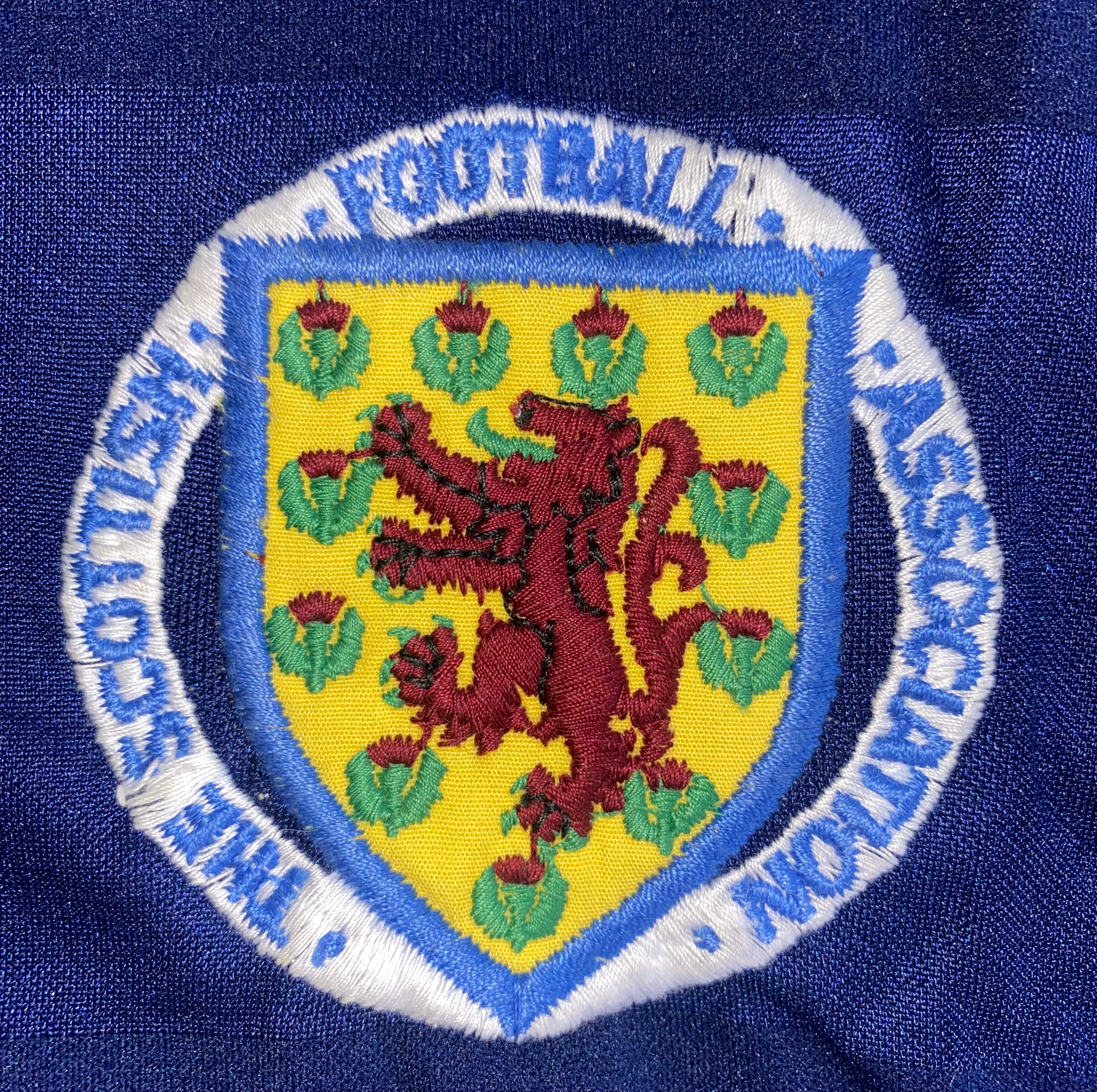 1985/86 SCOTLAND MATCH WORN UMBRO HOME SHIRT #18