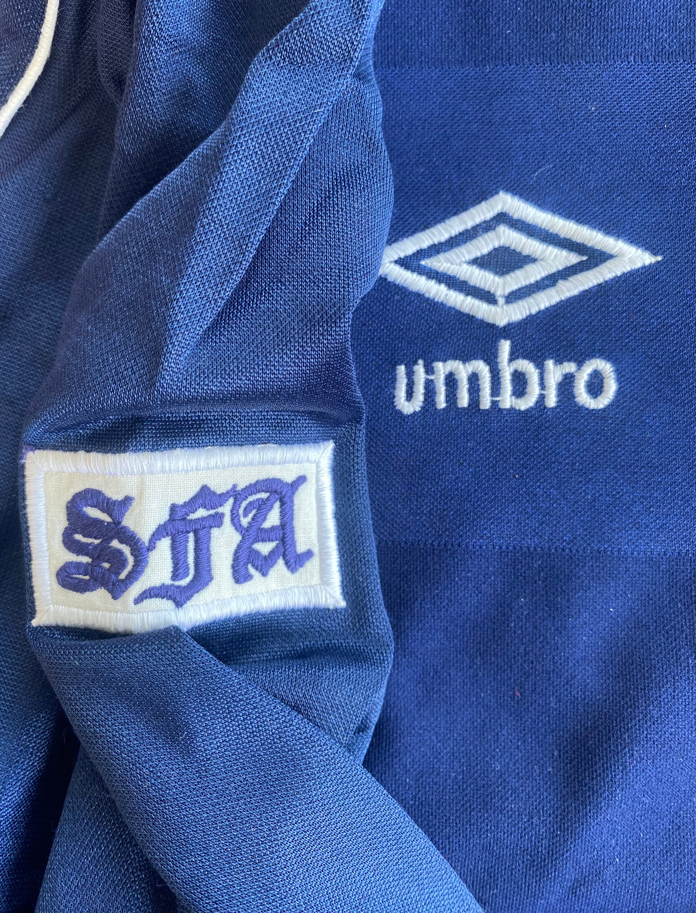 1985/86 SCOTLAND MATCH WORN UMBRO HOME SHIRT #18