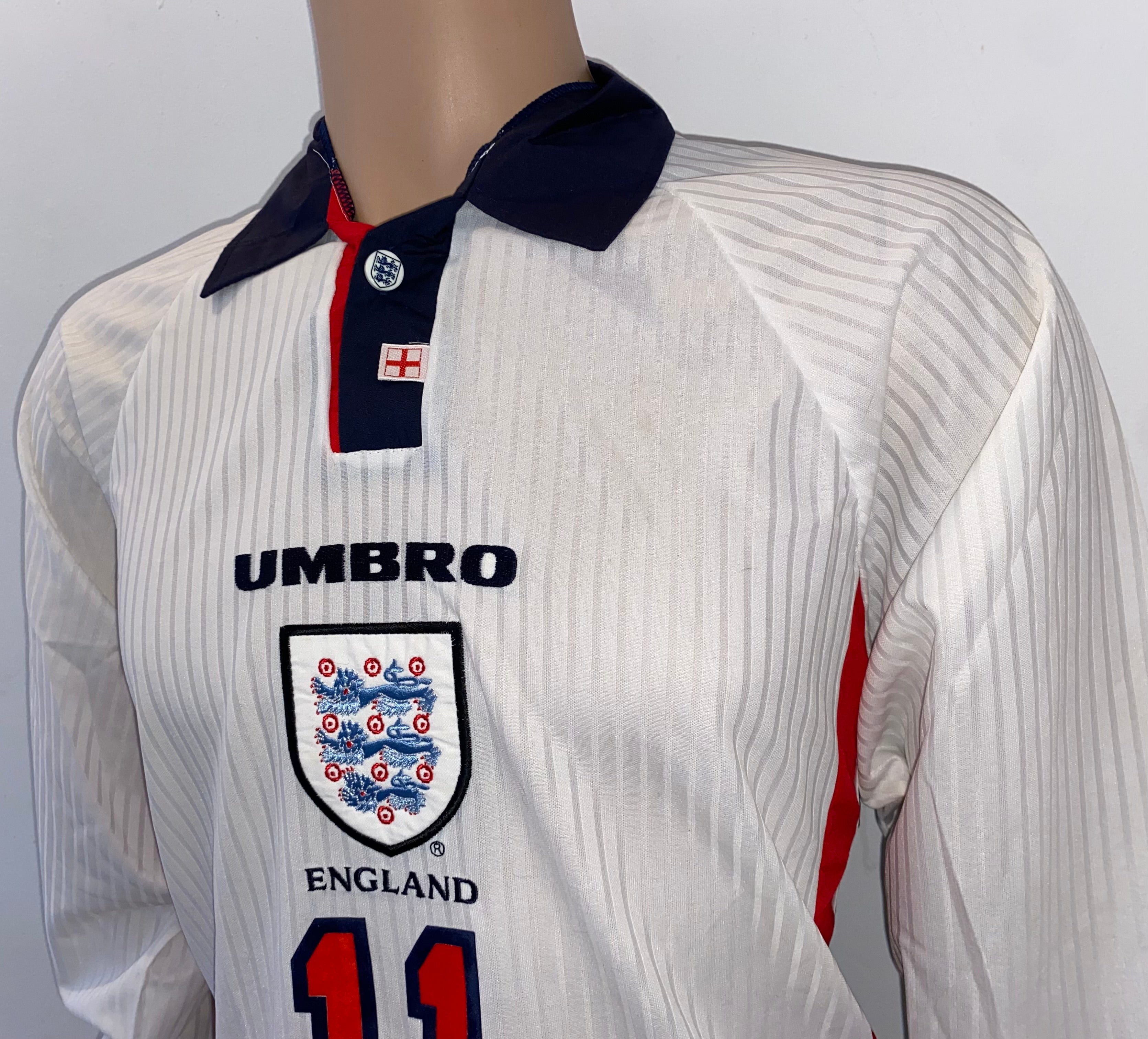 1998 ENGLAND MATCH WORN HOME SHIRT ROBERT LEE #11