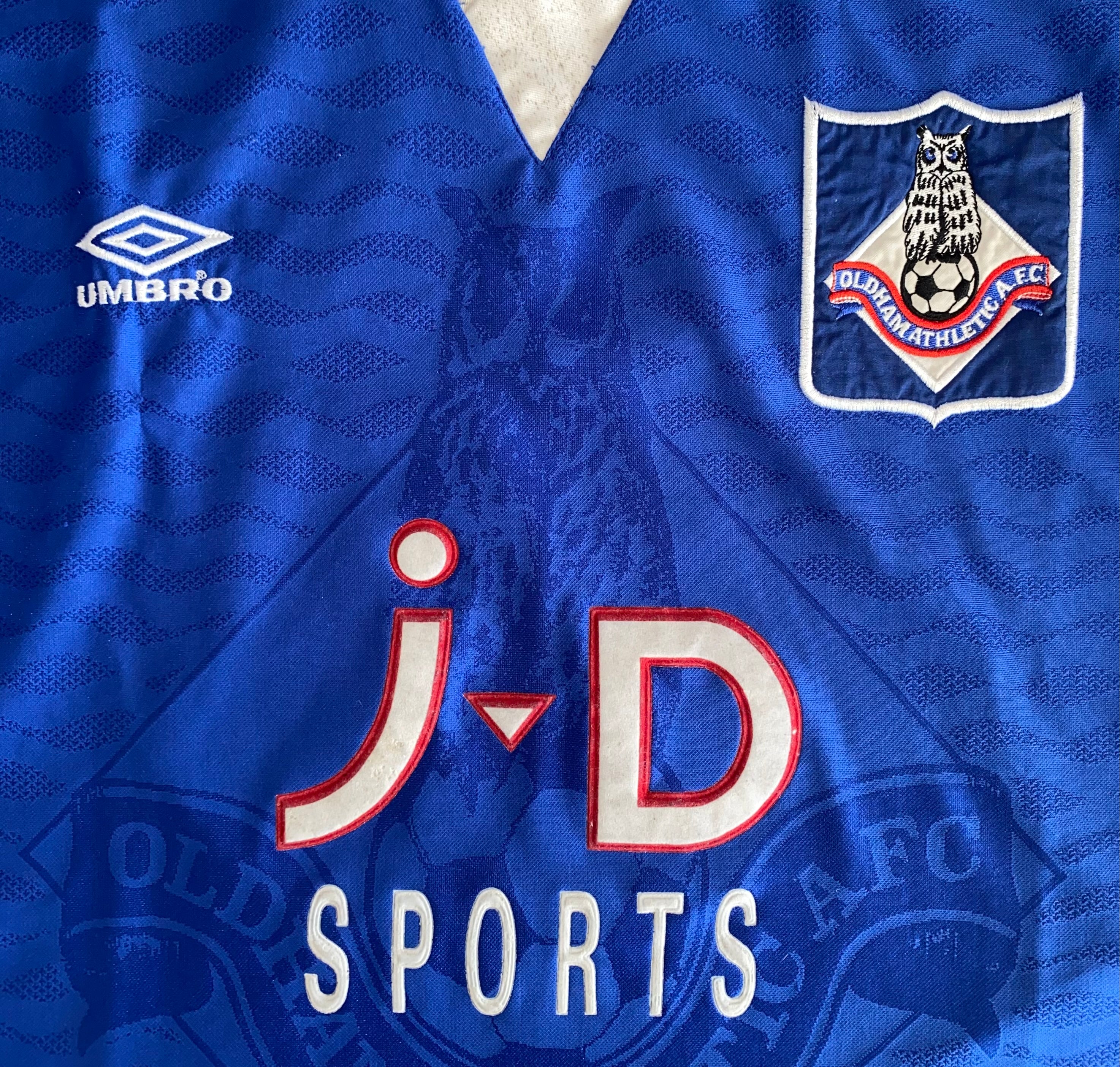 1995/96 OLDHAM ATHLETIC MATCH WORN HOME SHIRT #5