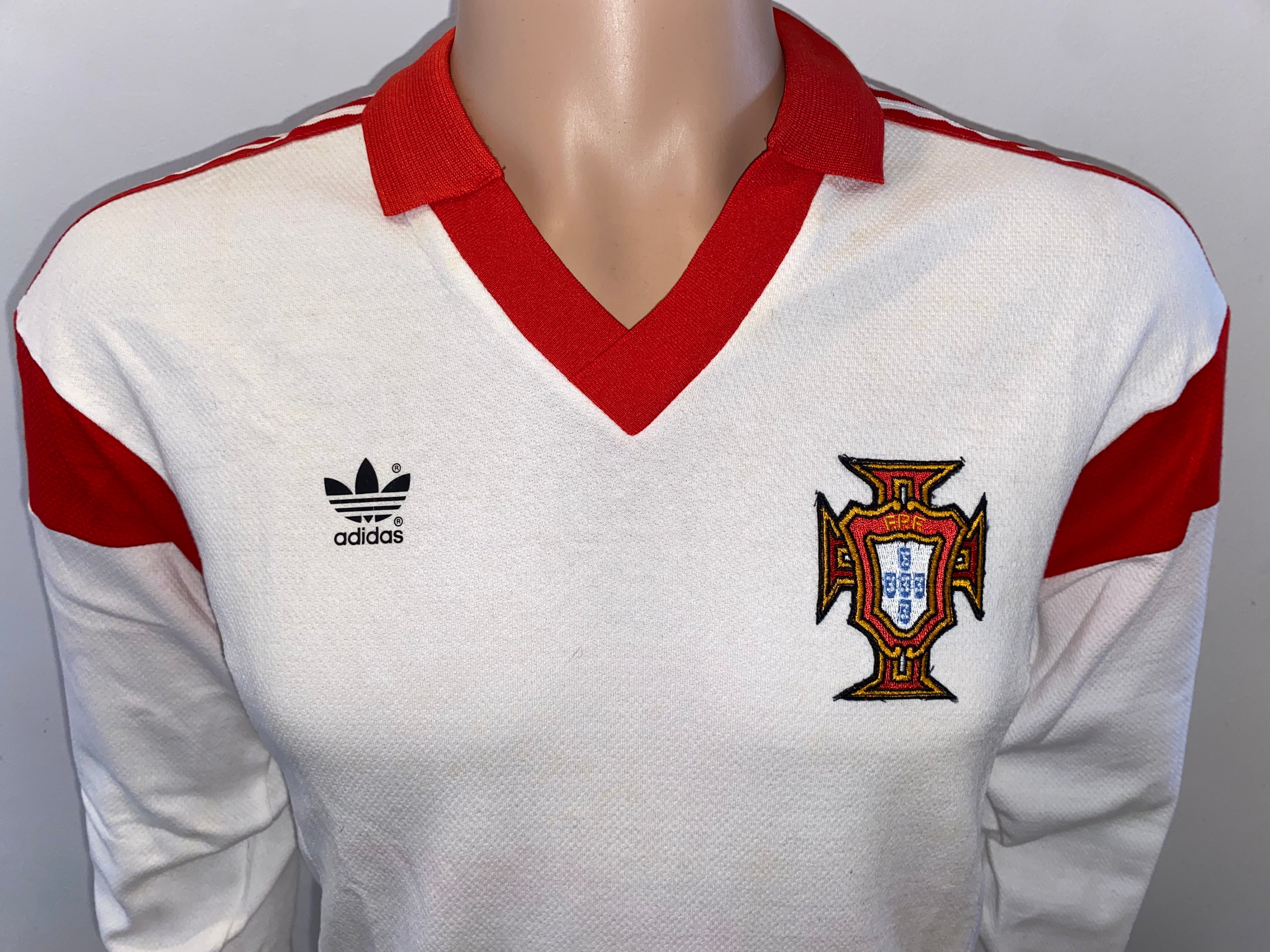 1987 PORTUGAL MATCH WORN ADIDAS AWAY SHIRT #18