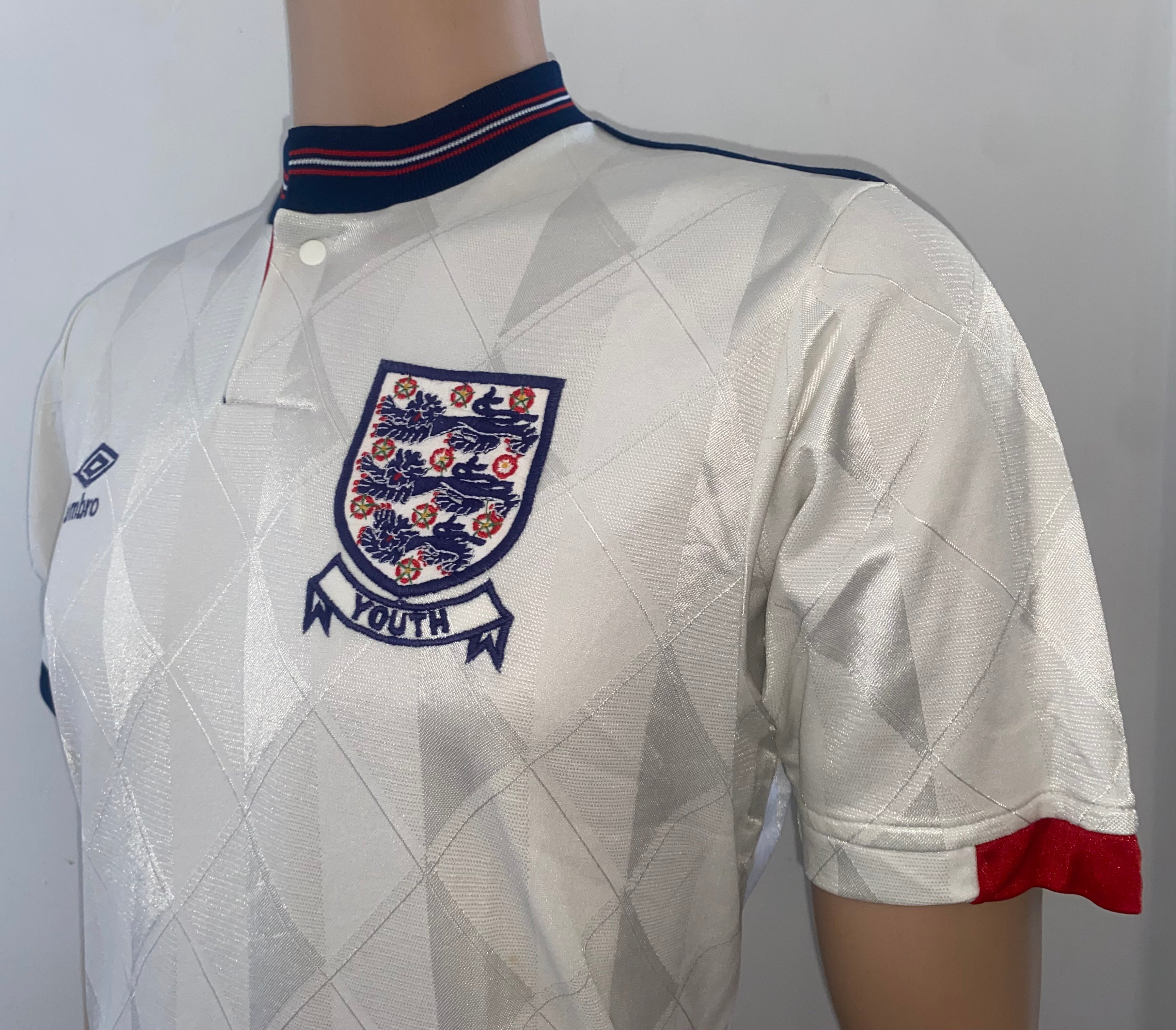 1988 UMBRO ENGLAND U18 MATCH WORN SHIRT #9