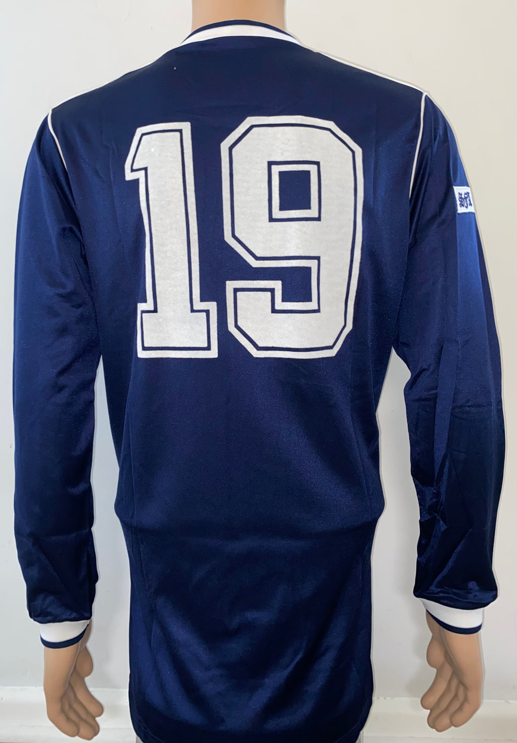 1985-86 SCOTLAND MATCH ISSUE HOME L/S SHIRT (ALBISTON #19)