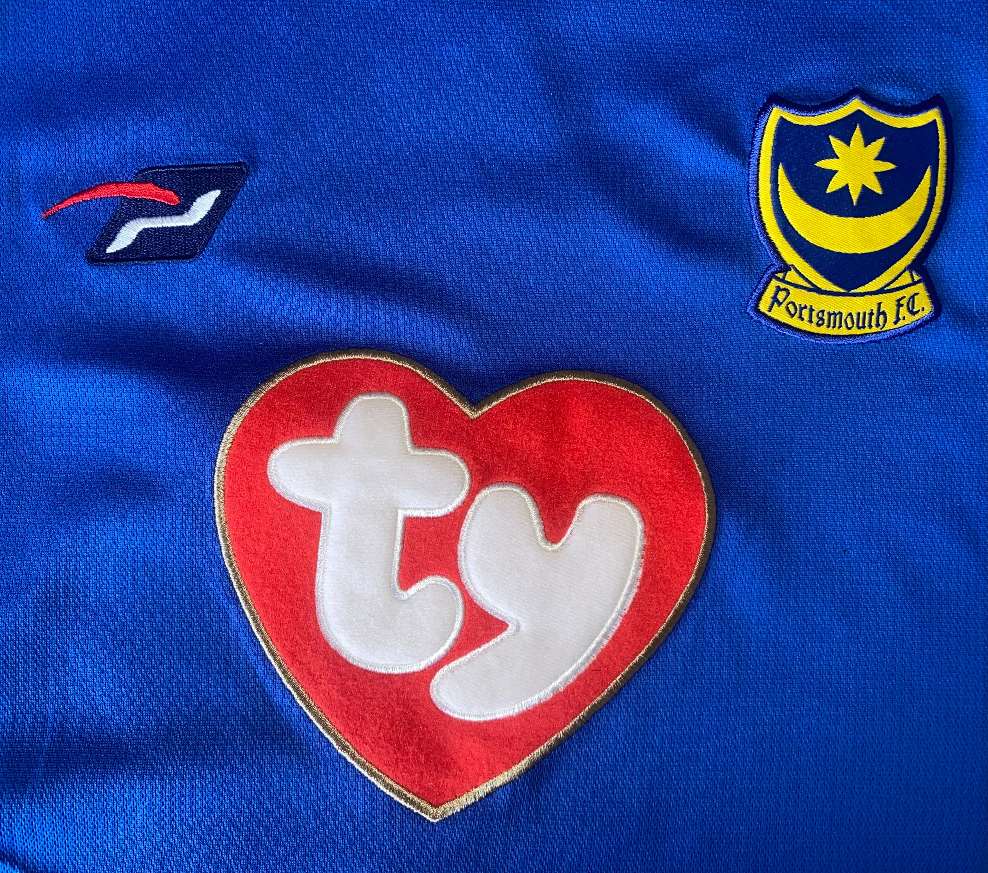 2004/05 PORTSMOUTH MATCH WORN HOME SHIRT (STONE #8)
