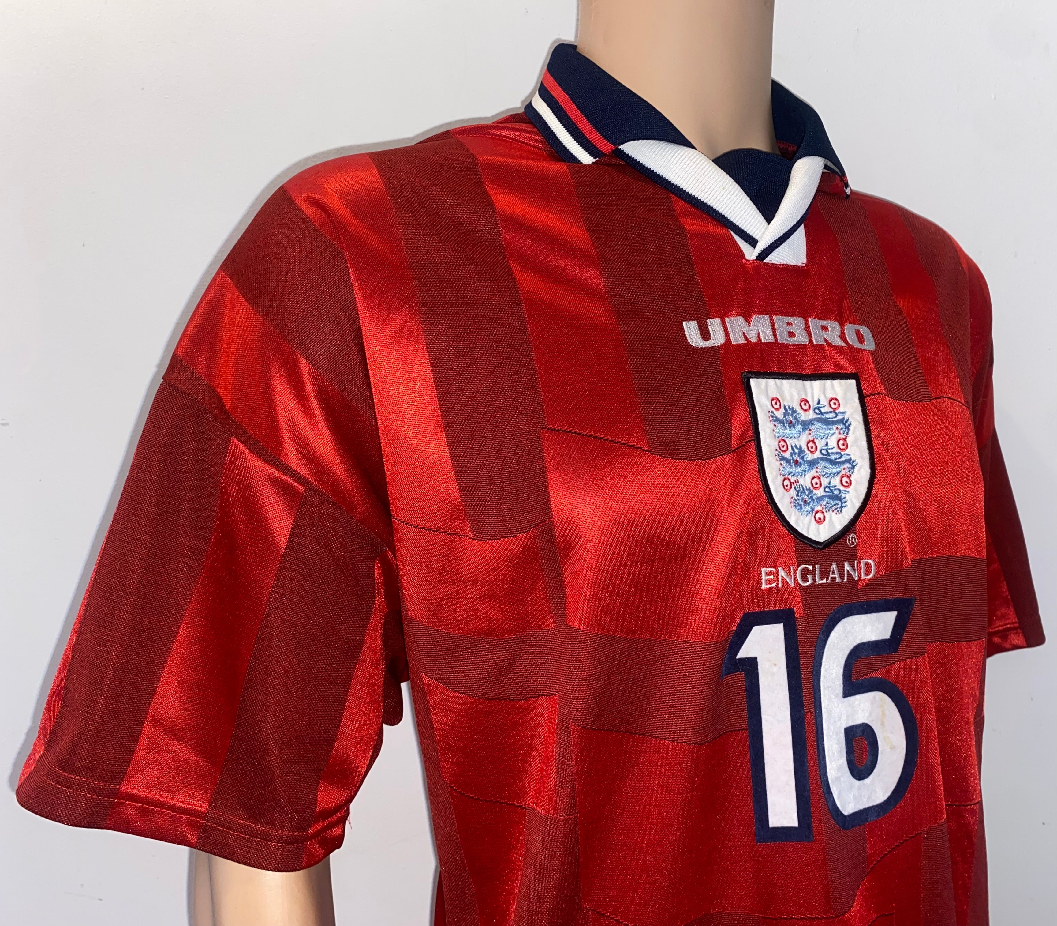 1997 ENGLAND MATCH ISSUE UMBRO AWAY SHIRT #16