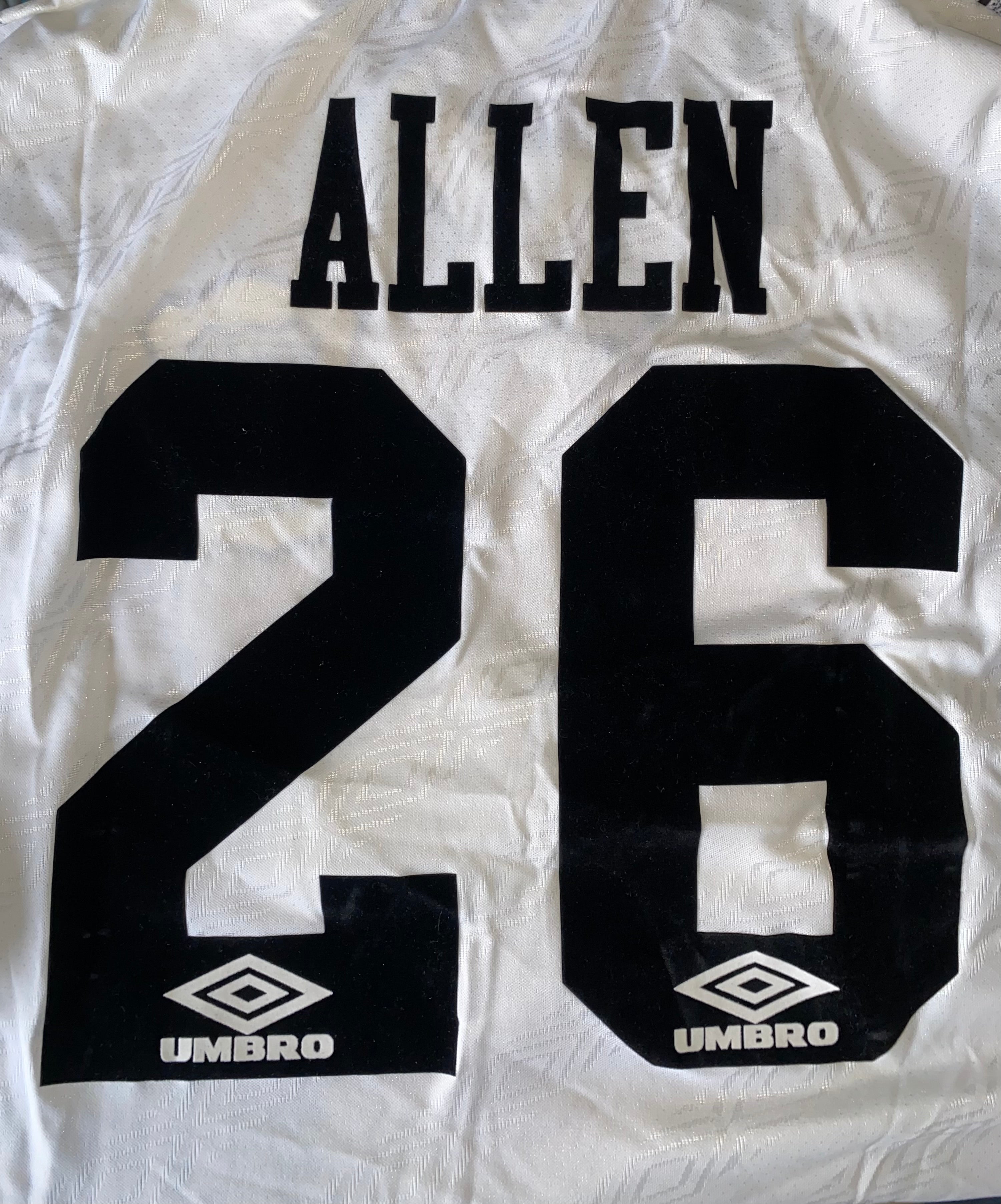 1995/96 EVERTON MATCH WORN AWAY SHIRT (ALLEN #26)