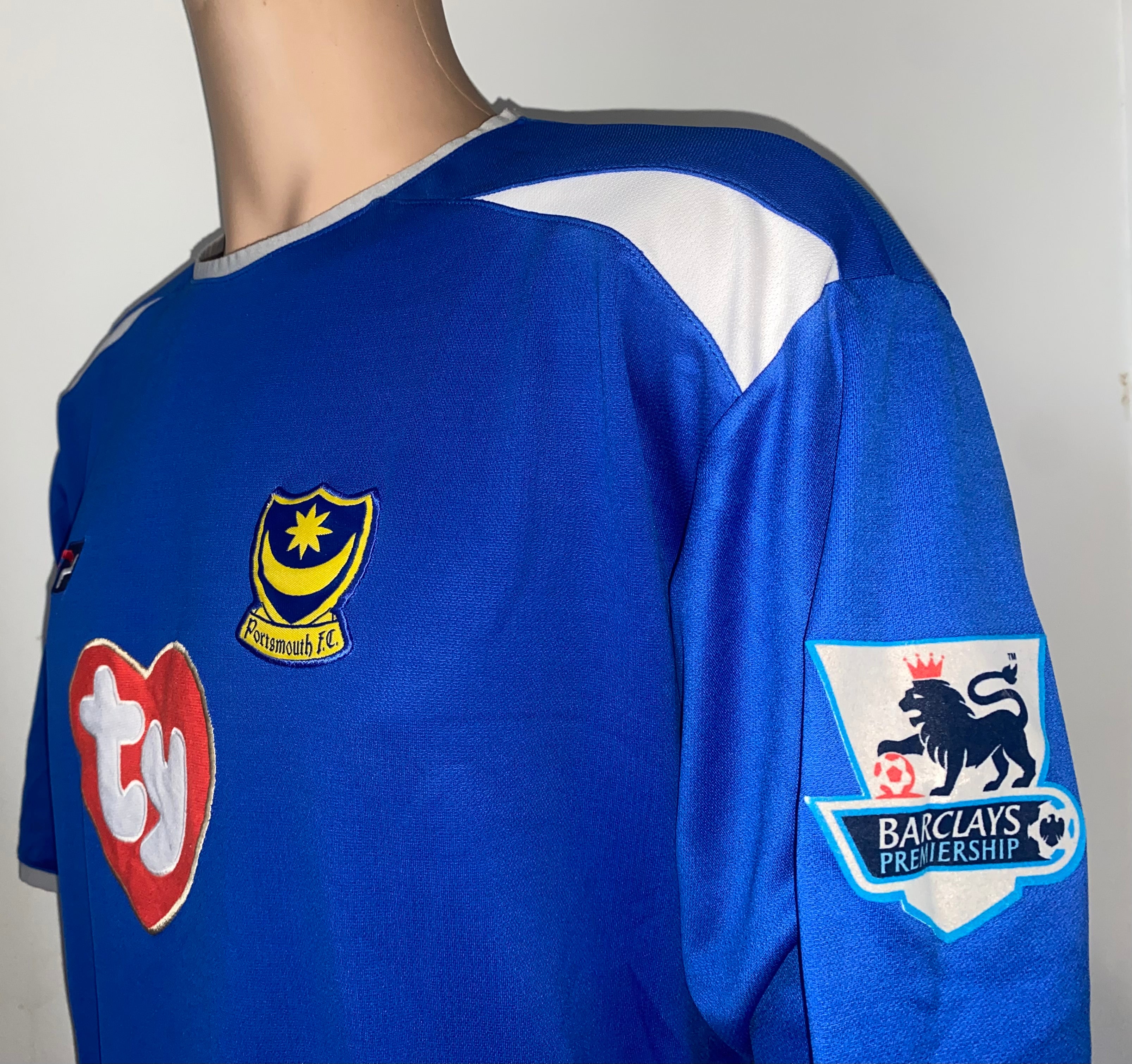 2004/05 PORTSMOUTH MATCH WORN SHIRT (DAVID UNSWORTH #40