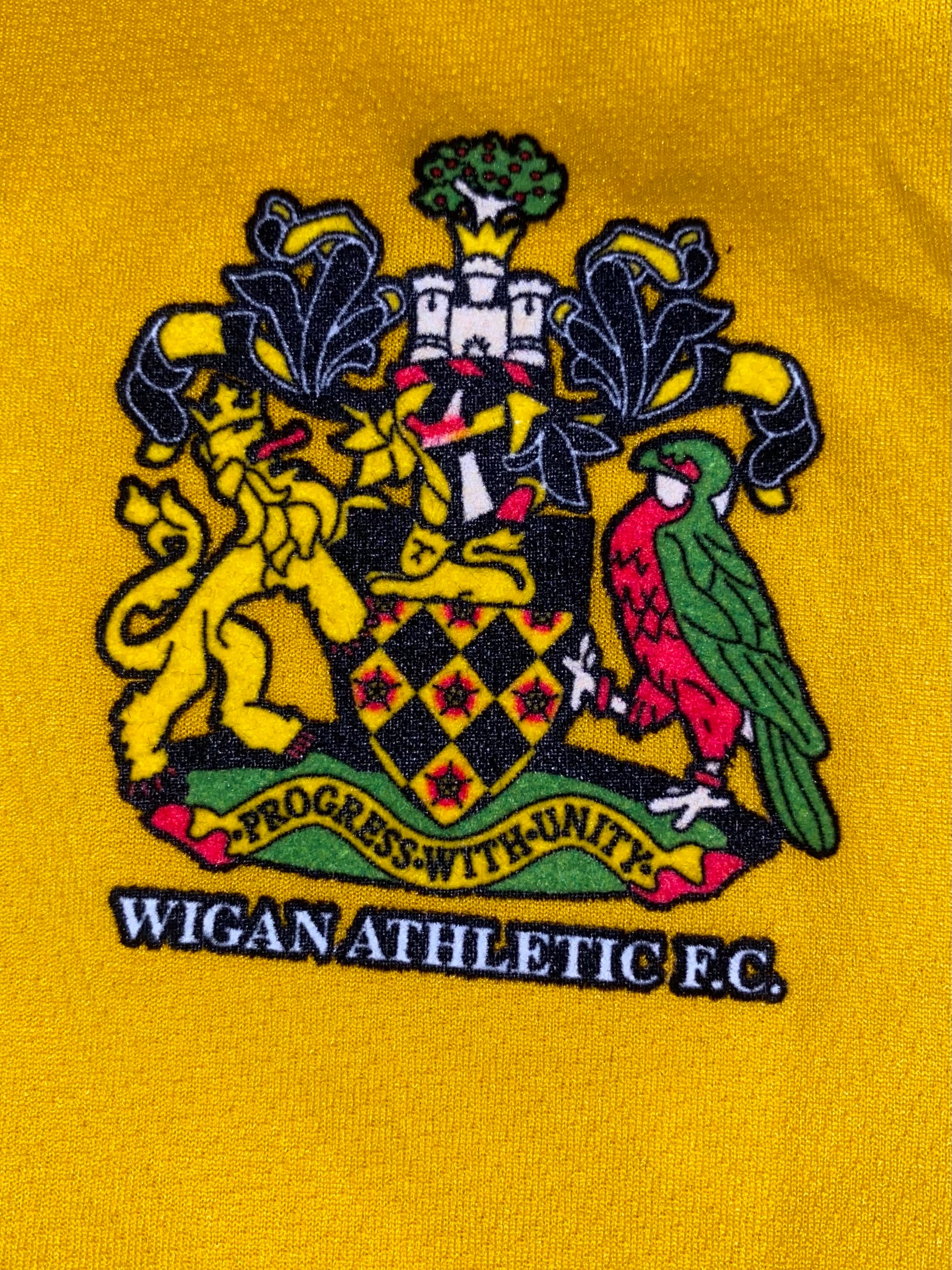 2005/06 WIGAN ATHLETIC MATCH WORN AWAY SHIRT (ROBERTS #30)