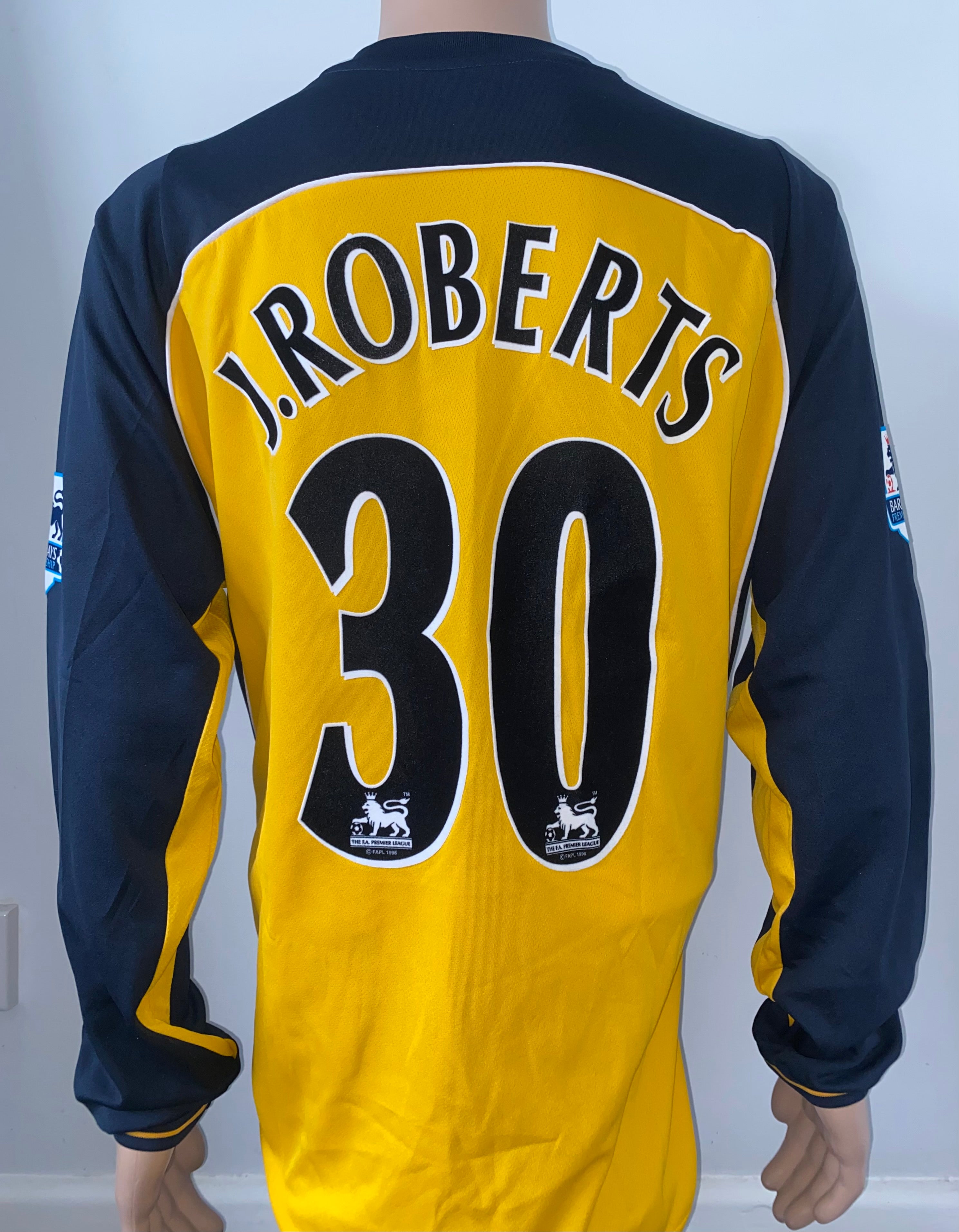 2005/06 WIGAN ATHLETIC MATCH WORN AWAY SHIRT (ROBERTS #30)