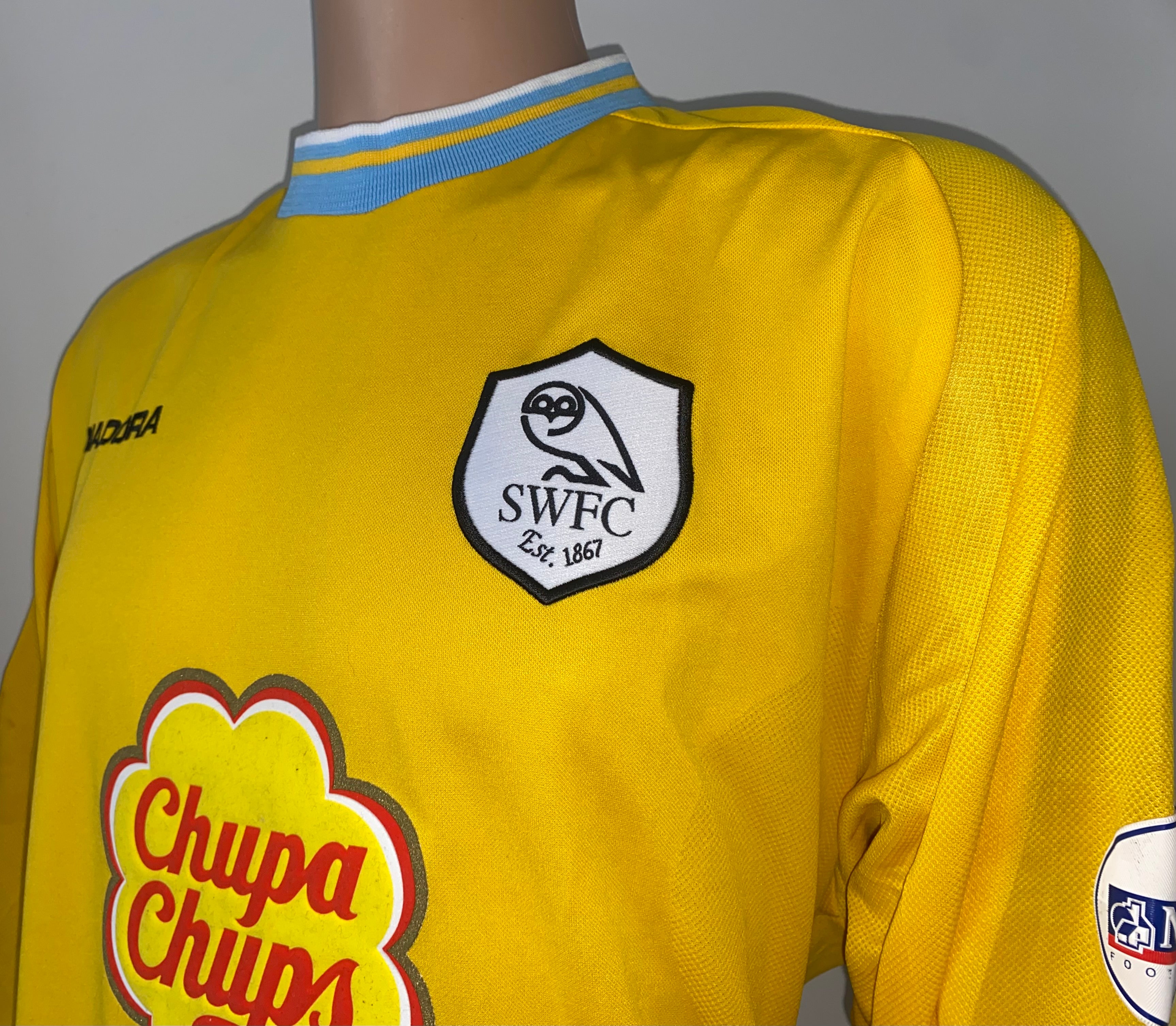 2002/03 SHEFFIELD WEDNESDAY MATCH WORN AWAY SHIRT (ARMSTRONG #14)