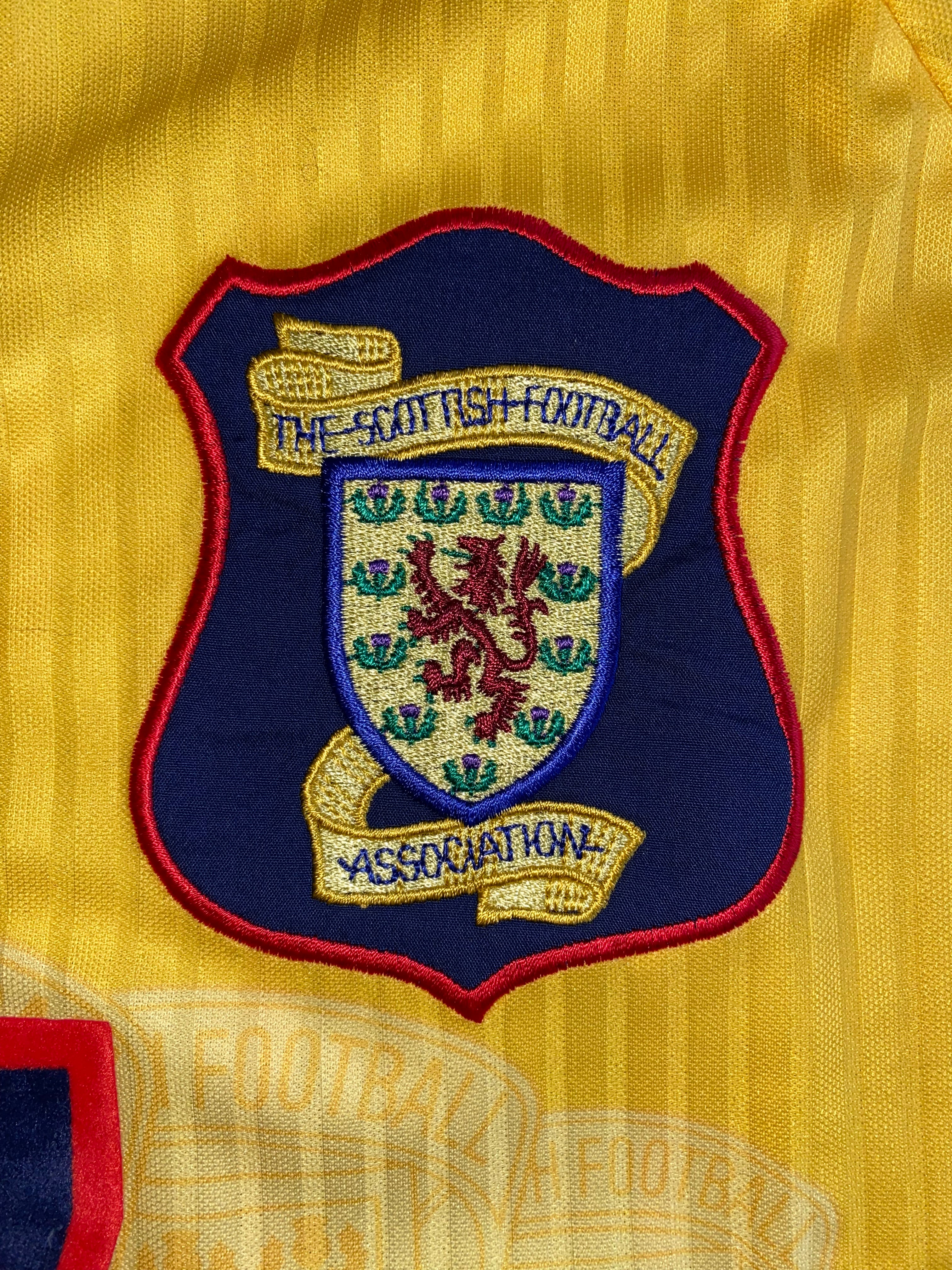 1998 SCOTLAND MATCHWORN UMBRO AWAY SHIRT #17