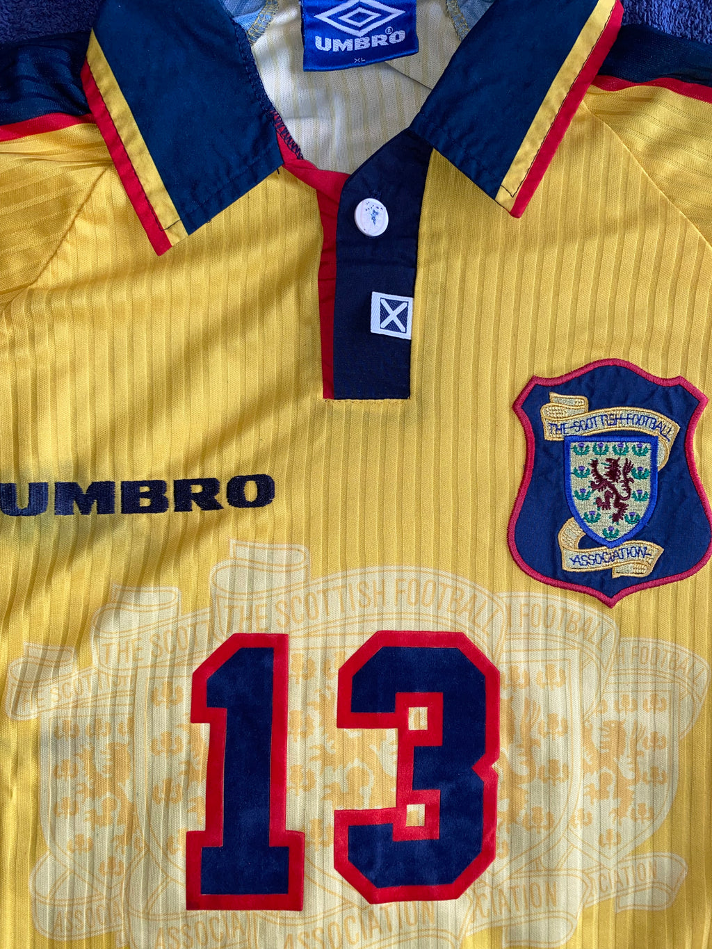 1998 SCOTLAND MATCHWORN UMBRO AWAY SHIRT #13