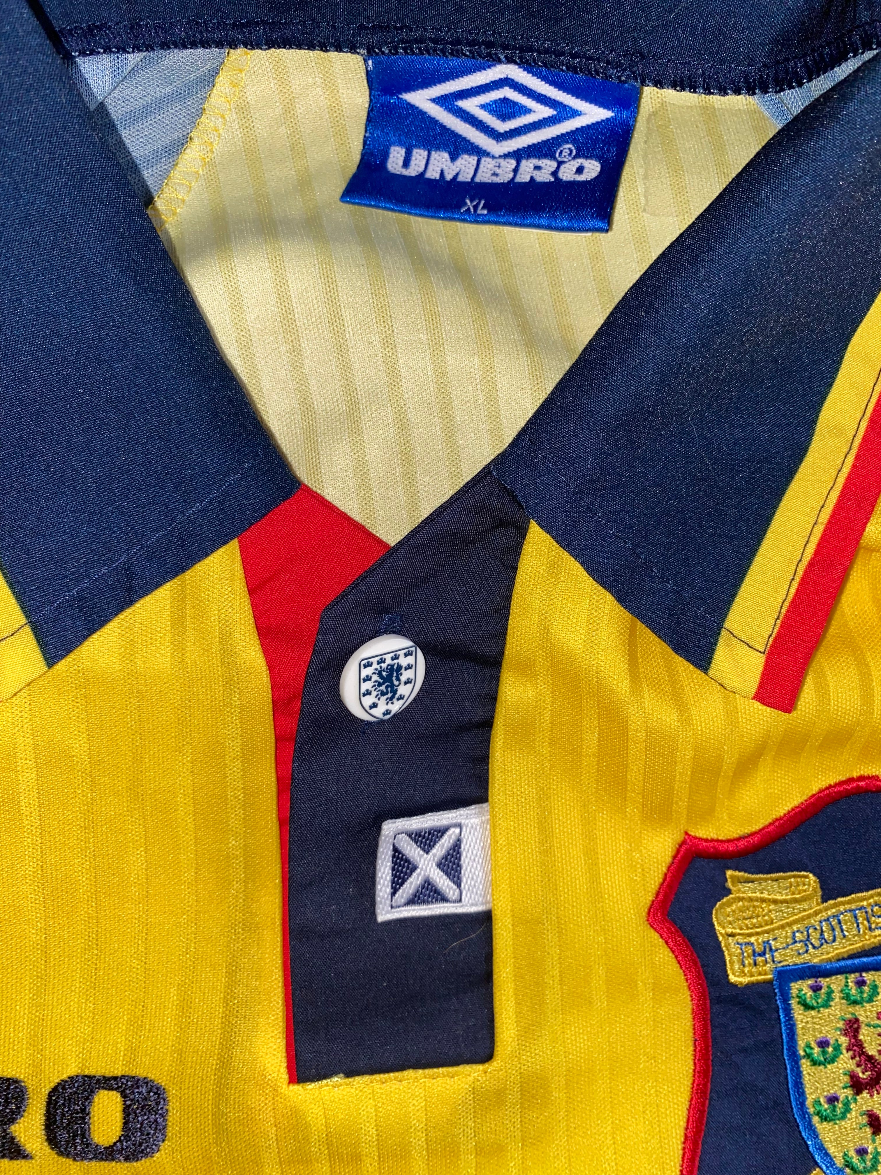 1998 SCOTLAND MATCHWORN UMBRO AWAY SHIRT #15
