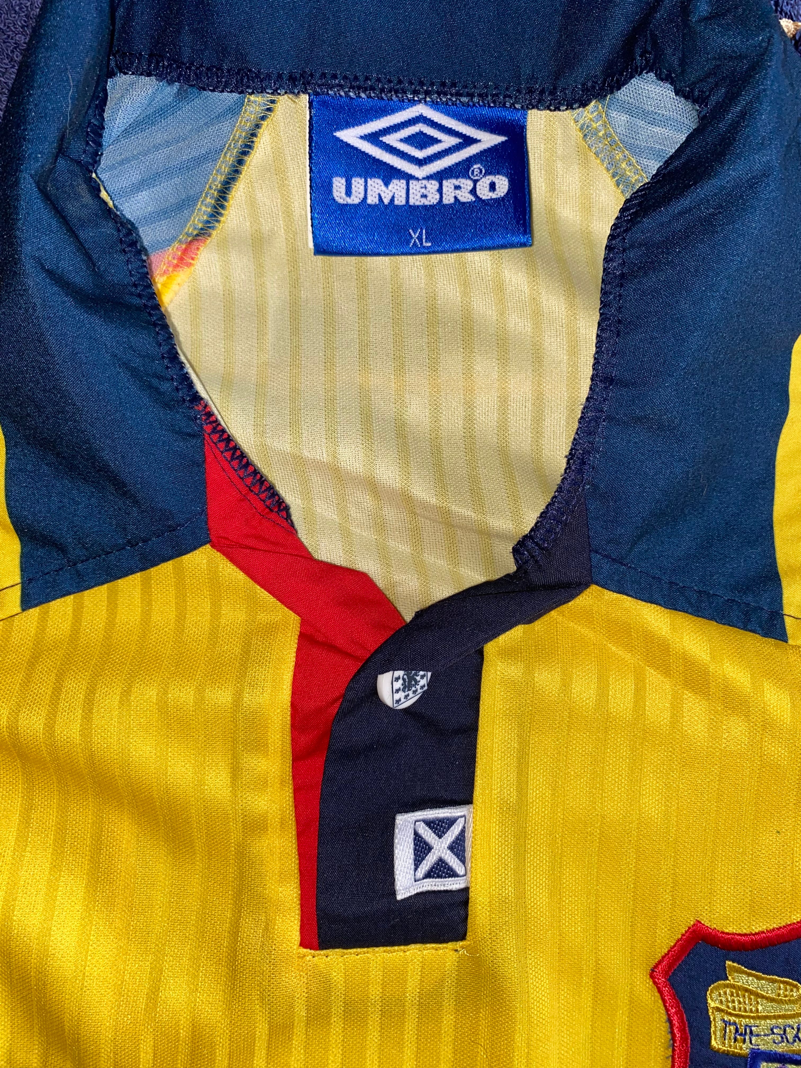 1998 SCOTLAND MATCHWORN UMBRO AWAY SHIRT #6