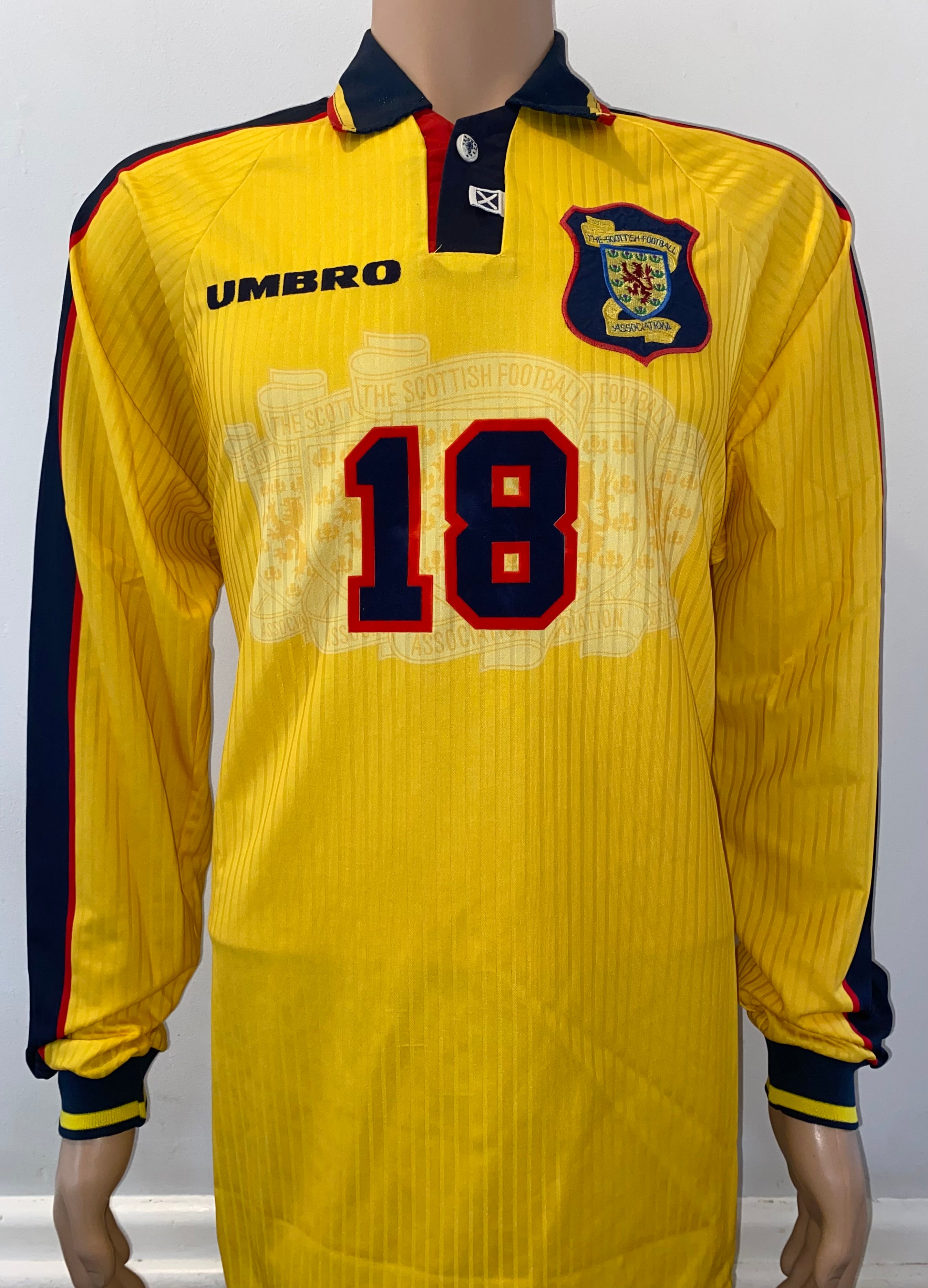 1998 SCOTLAND MATCHWORN UMBRO AWAY SHIRT #18