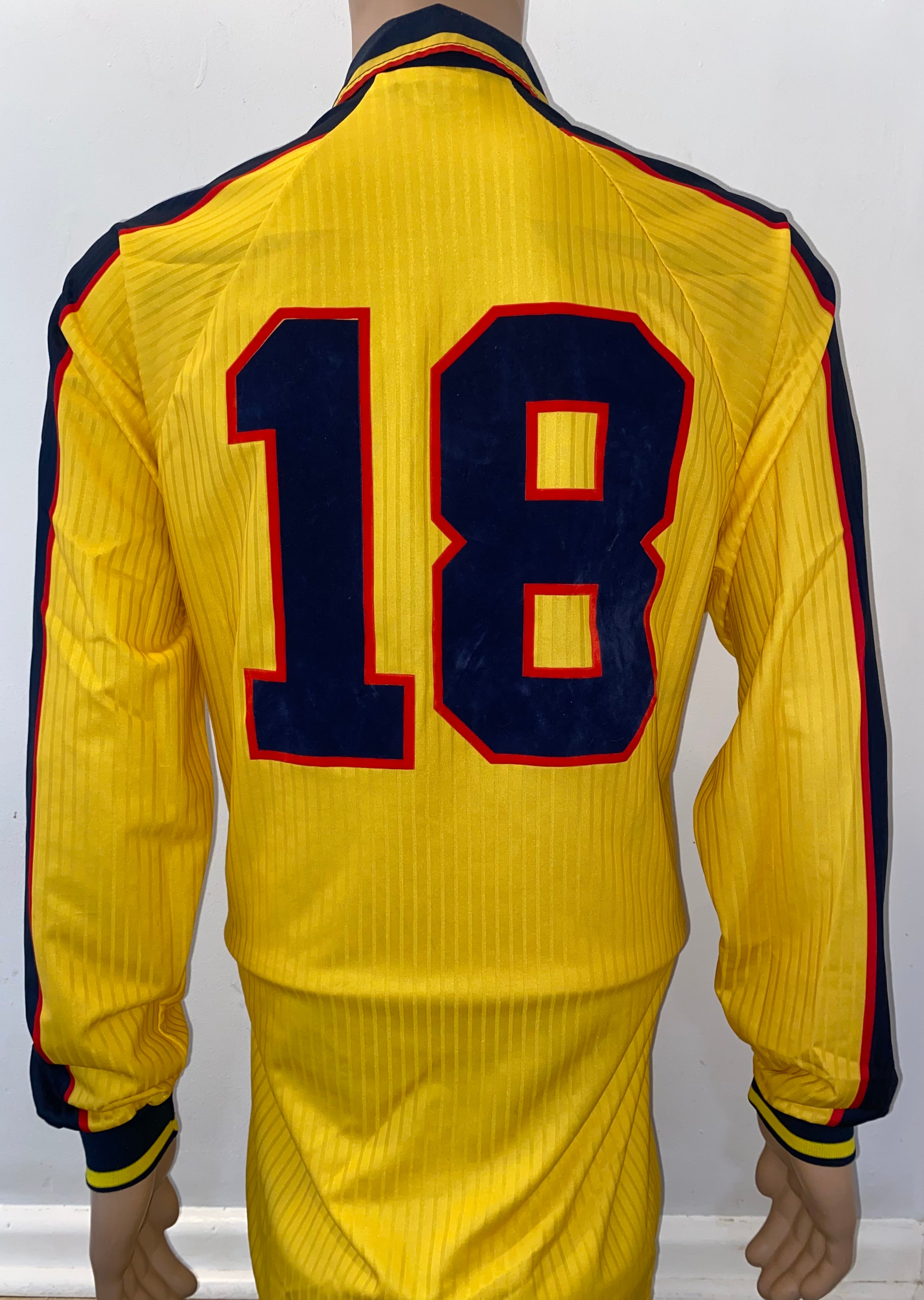 1998 SCOTLAND MATCHWORN UMBRO AWAY SHIRT #18