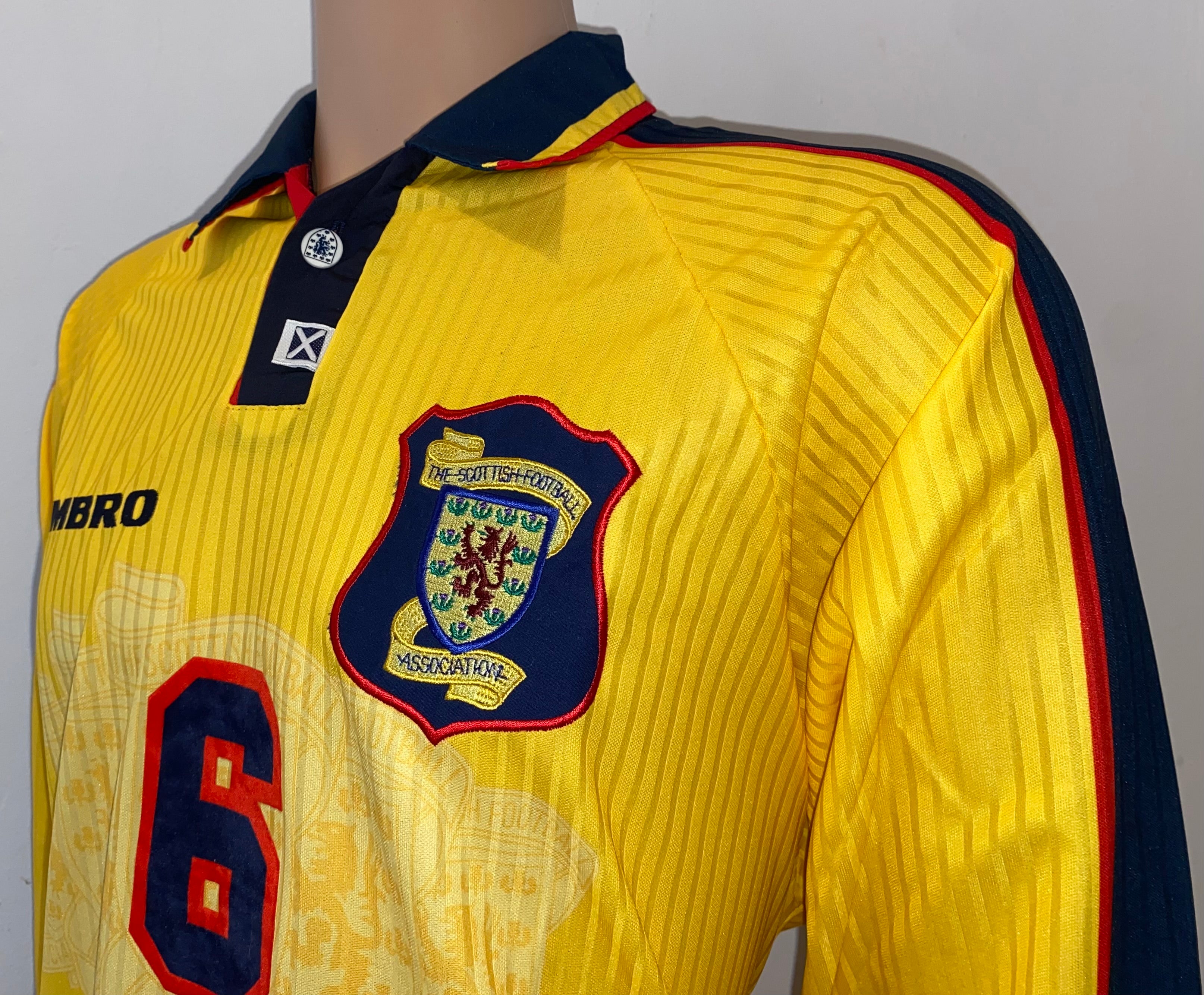 1998 SCOTLAND MATCHWORN UMBRO AWAY SHIRT #6