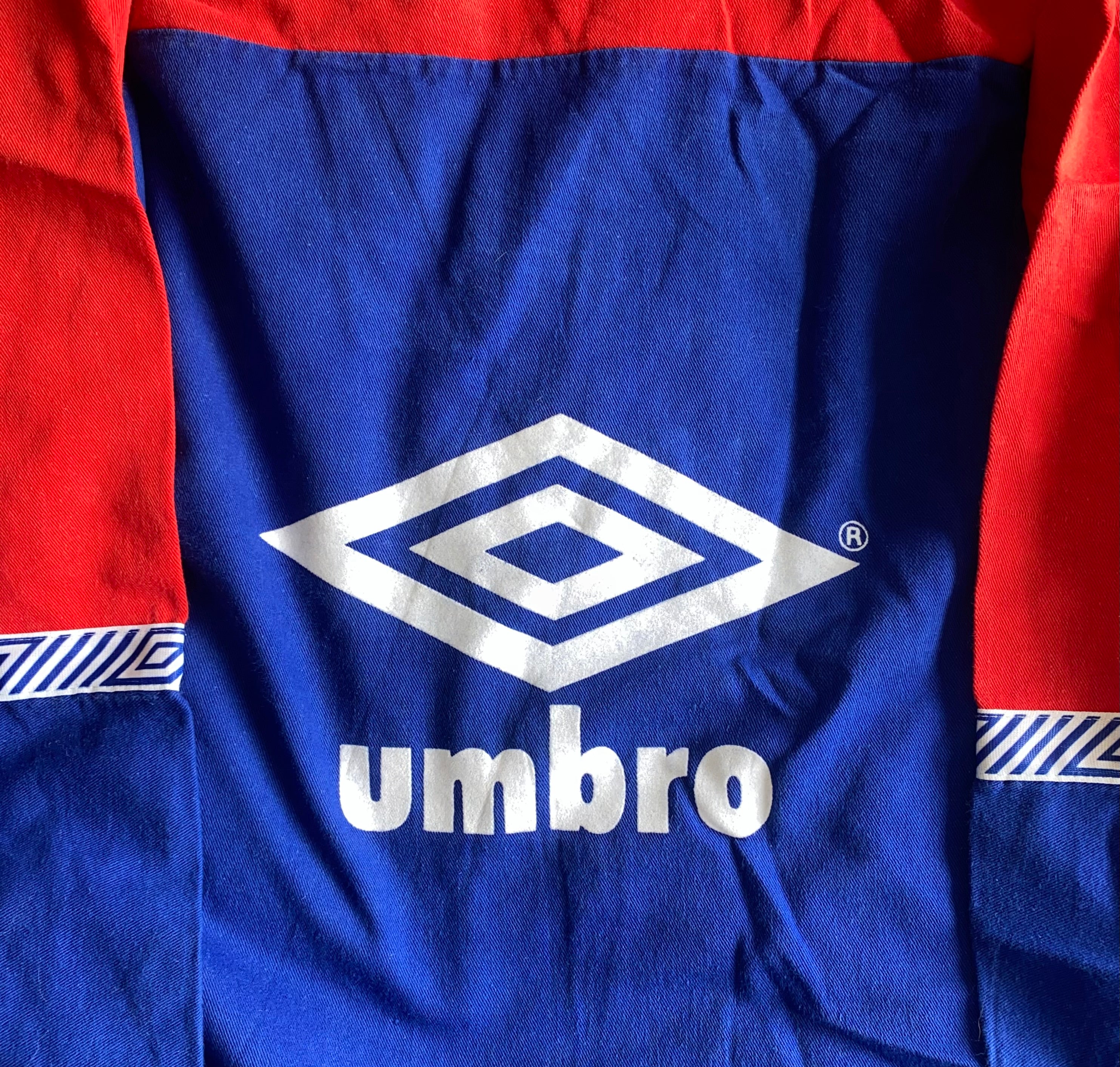 1990/91 OLDHAM ATHLETIC UMBRO TRAINING WORN DRILL TOP