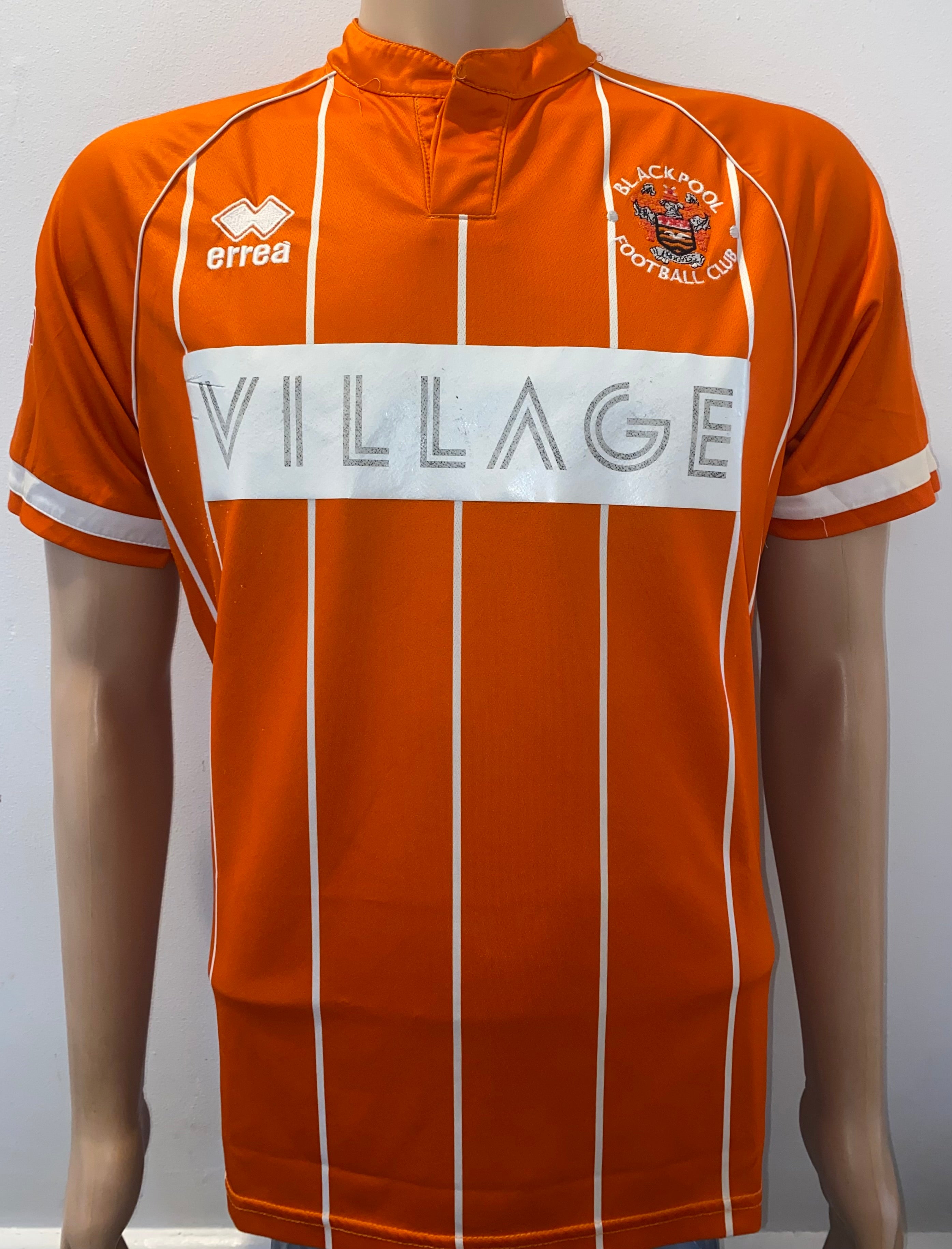 2015/16 BLACKPOOL MATCH WORN HOME SHIRT (FERGUSON #3)
