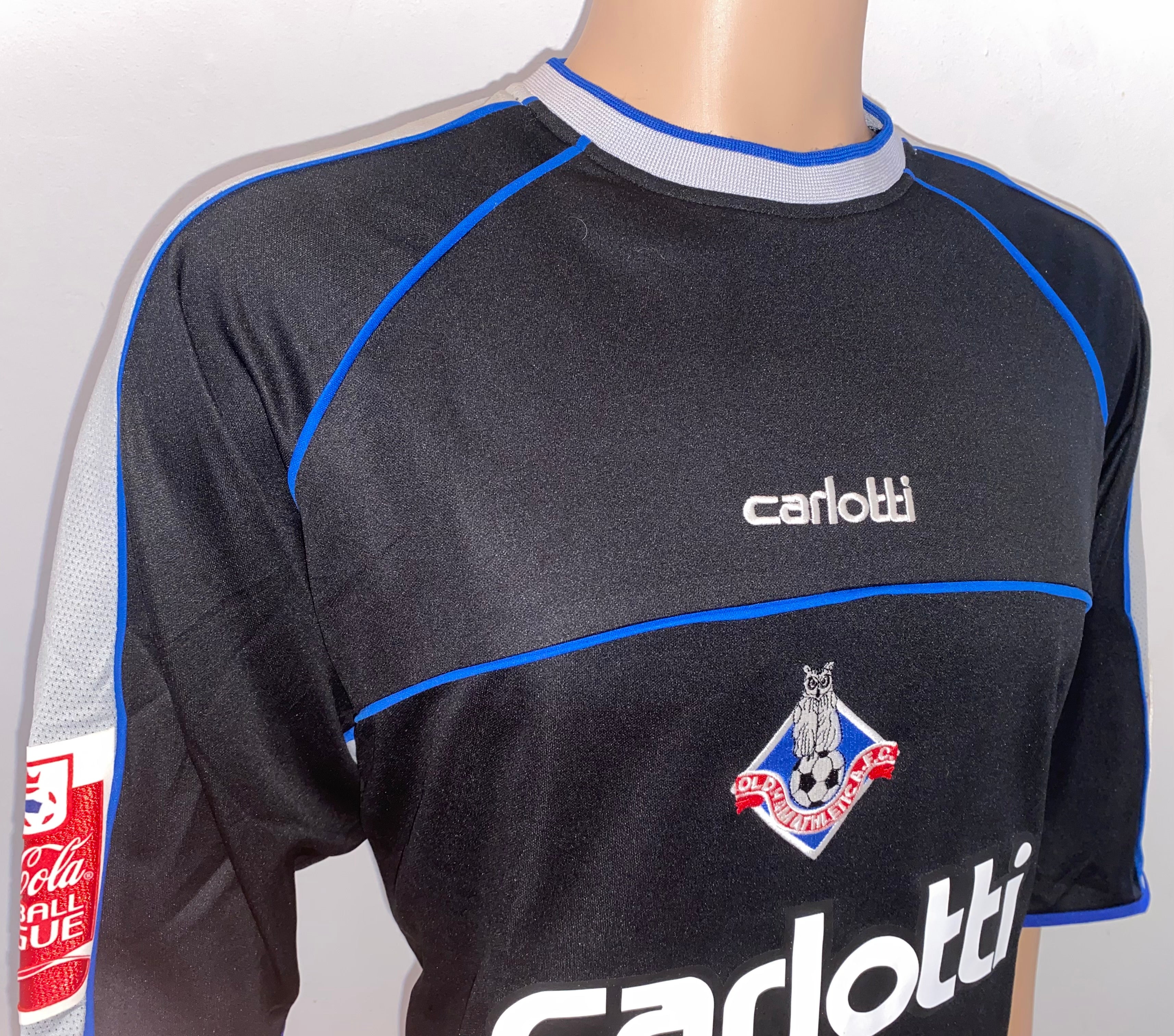 2005/06 OLDHAM ATHLETIC MATCH WORN AWAY SHIRT (BARLOW #29)
