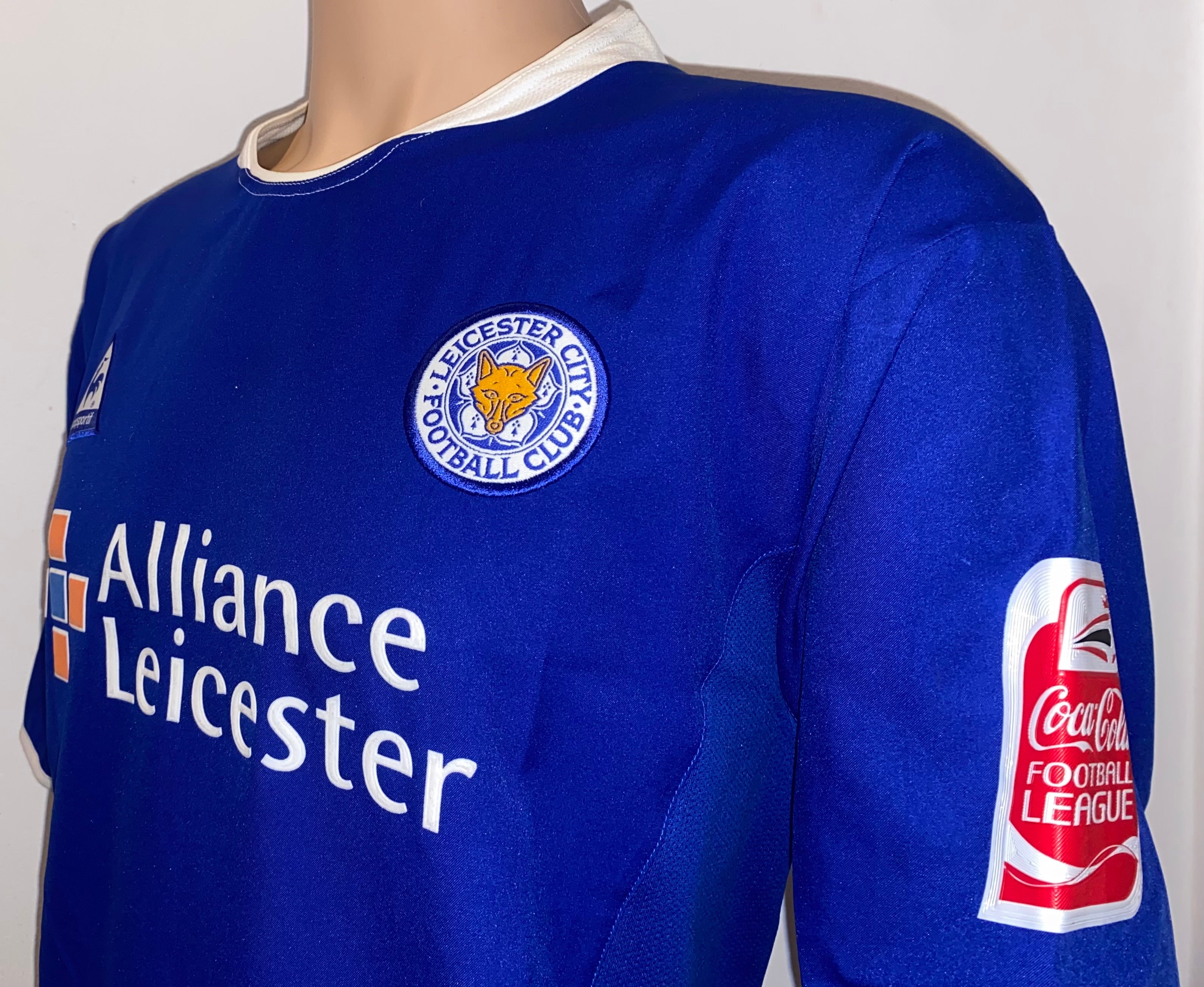 2004/05 LEICESTER CITY MATCH WORN HOME SHIRT (MARTIN KEOWN #5)