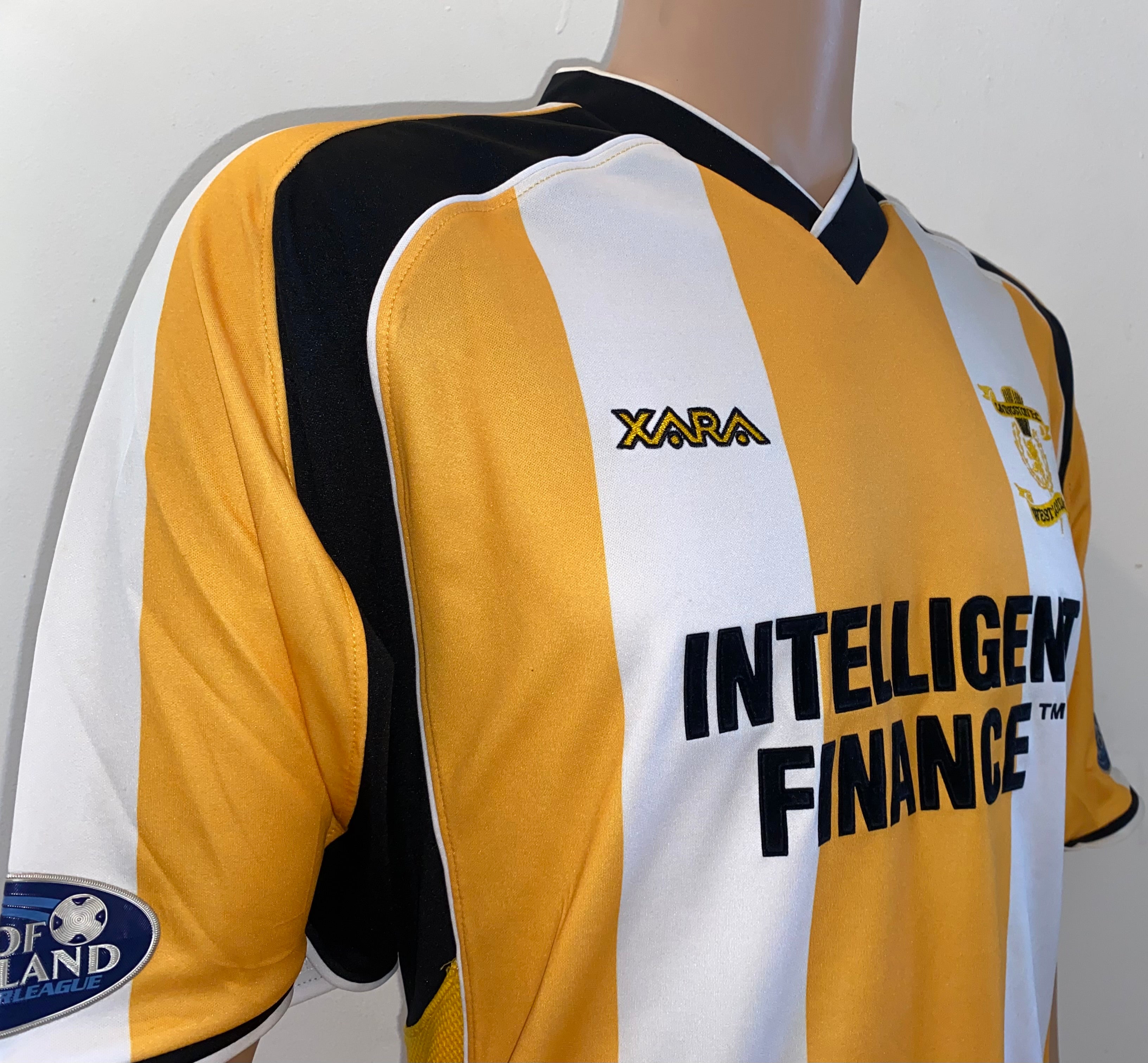 2004/05 LIVINGSTON F.C. MATCH WORN HOME SHIRT (HAMILTON #9)