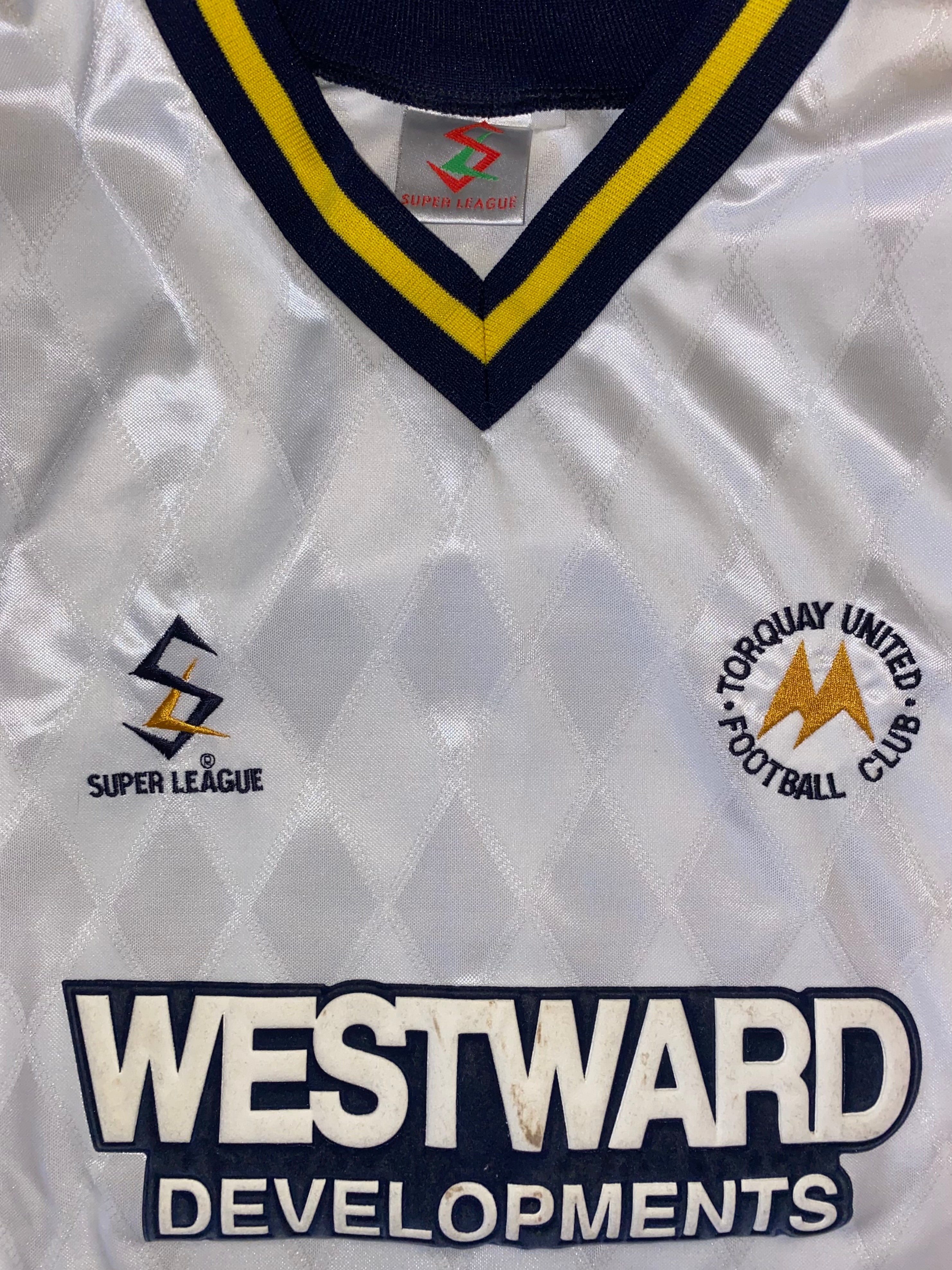 1999/2000 TORQUAY UNITED MATCH WORN AWAY SHIRT NICHOLS #18)