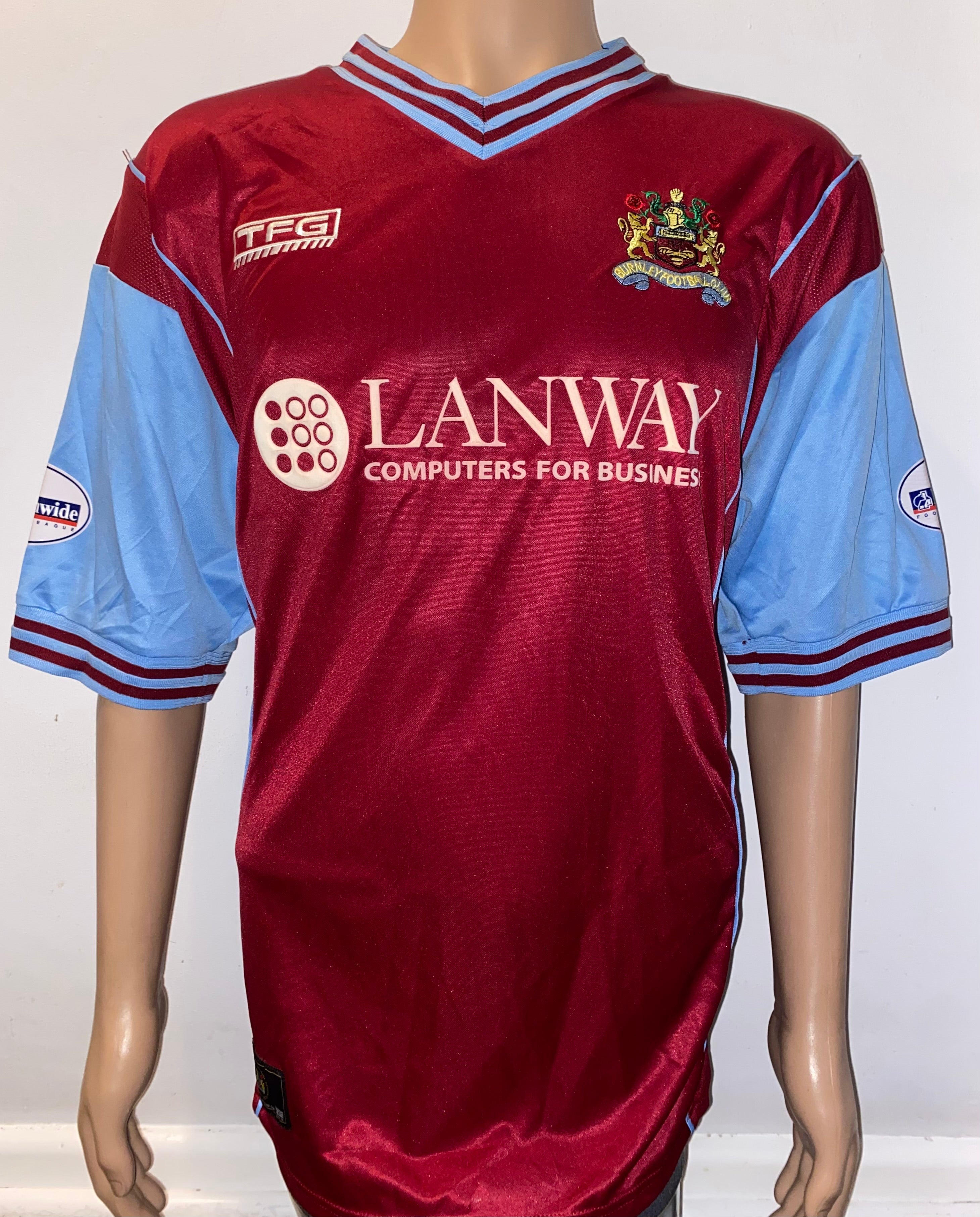 2003/04 BURNLEY MATCH WORN HOME SHIRT (MOORE #11)