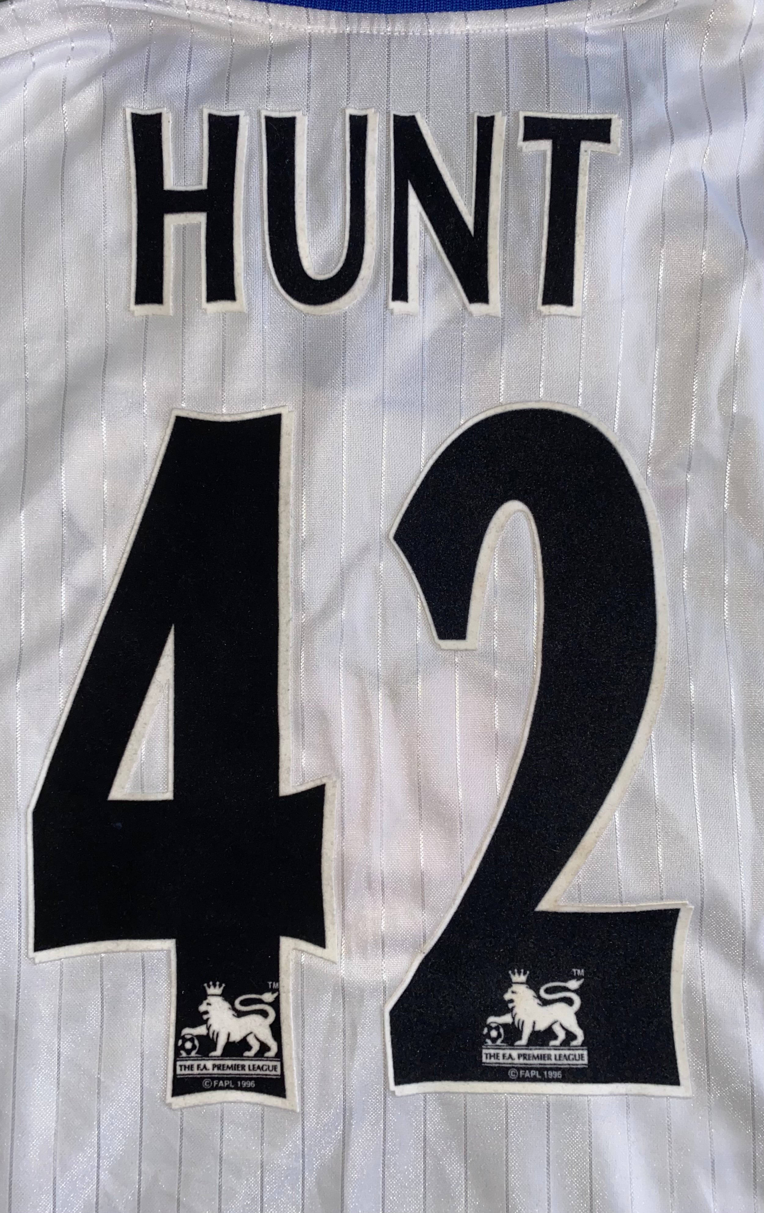 2003/04 PORTSMOUTH MATCH ISSUE THIRD SHIRT (HUNT #42)