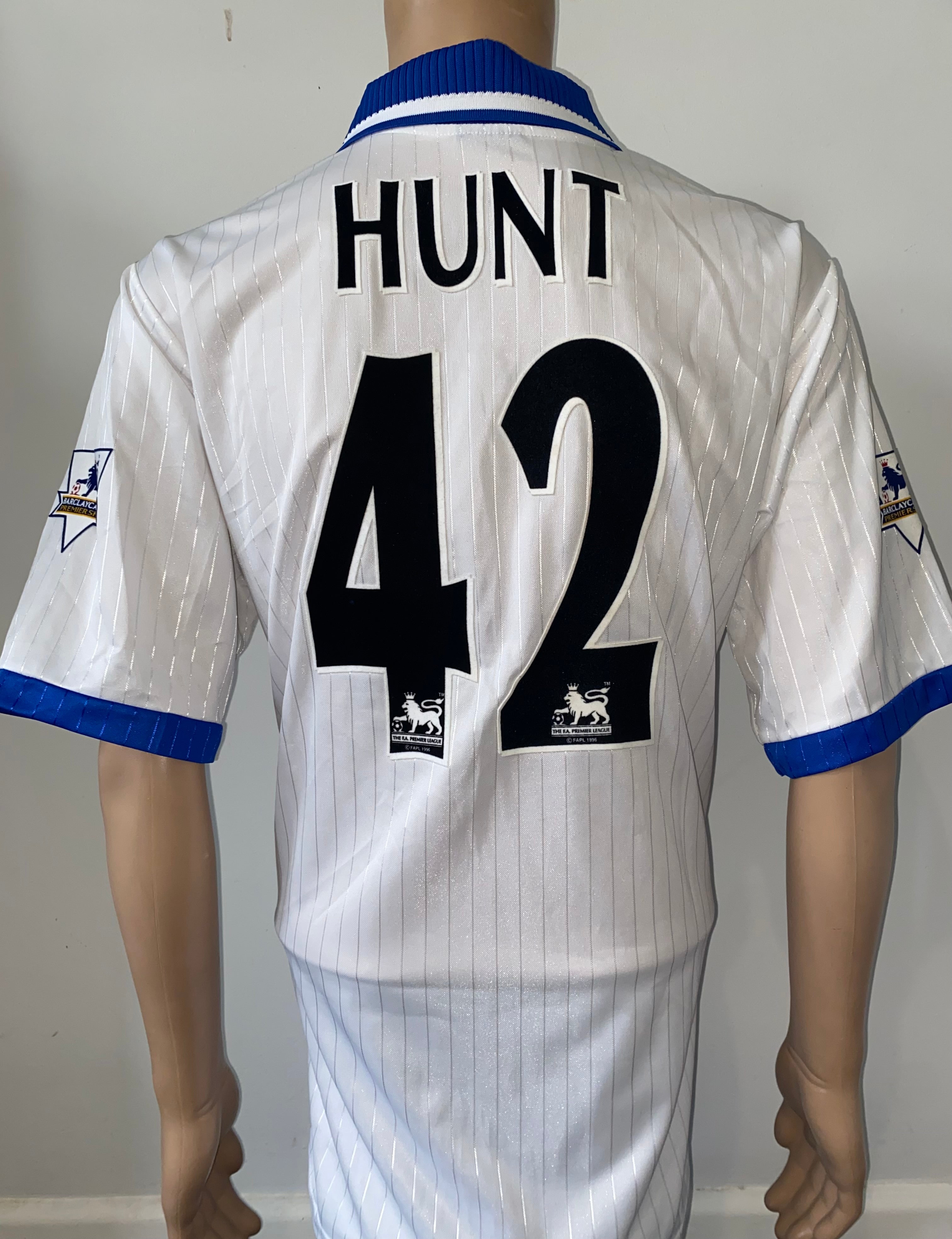 2003/04 PORTSMOUTH MATCH ISSUE THIRD SHIRT (HUNT #42)