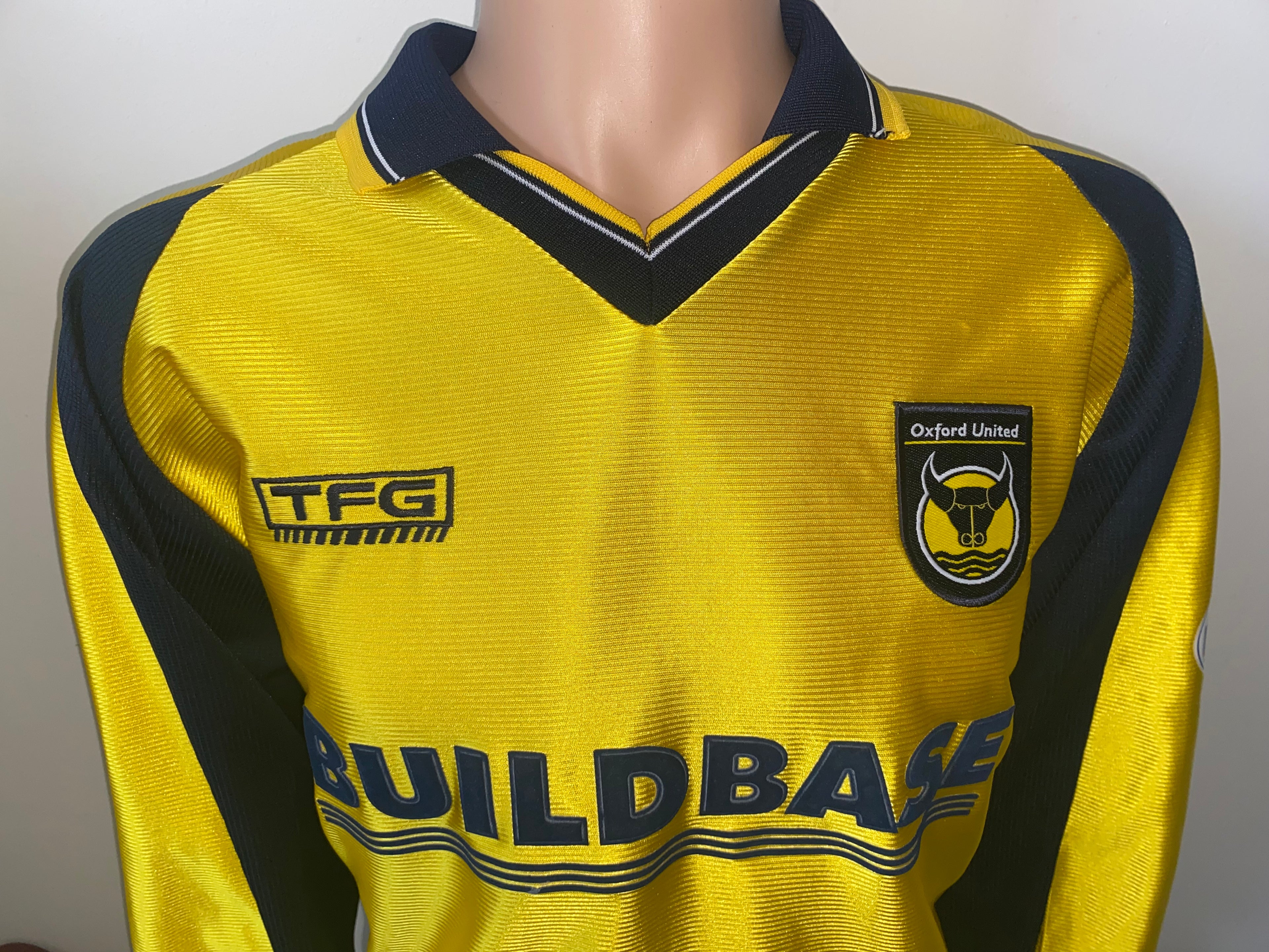 2001/02 OXFORD UNITED MATCH WORN HOME SHIRT (SAVAGE #4)