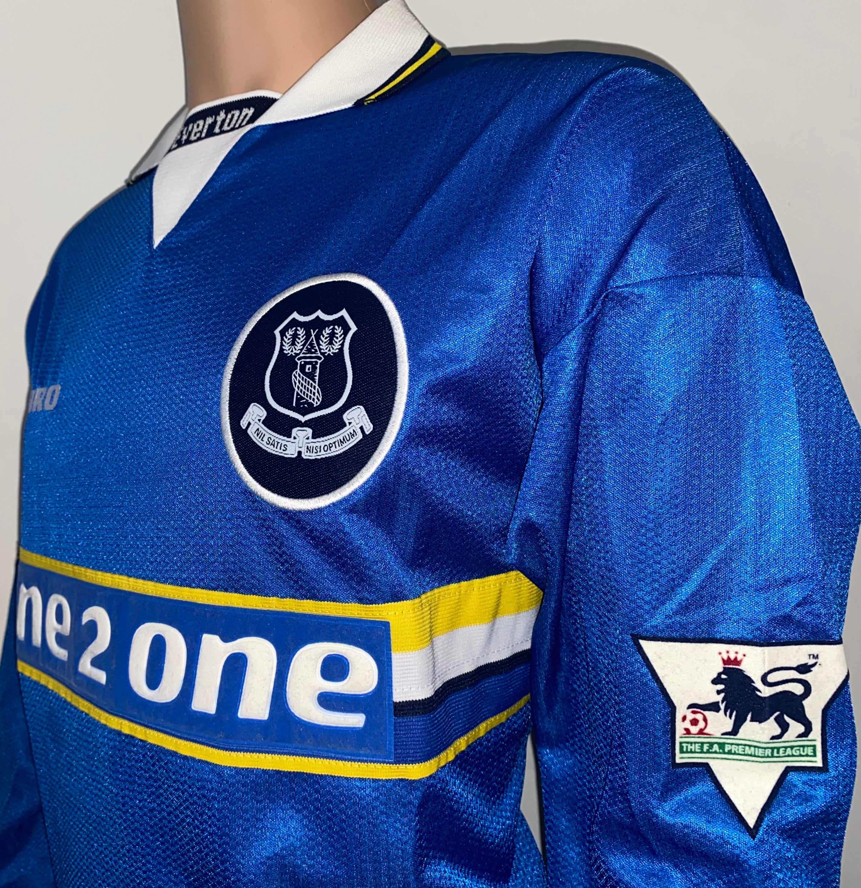 1997/98 EVERTON MATCH WORN HOME SHIRT OSTER #19