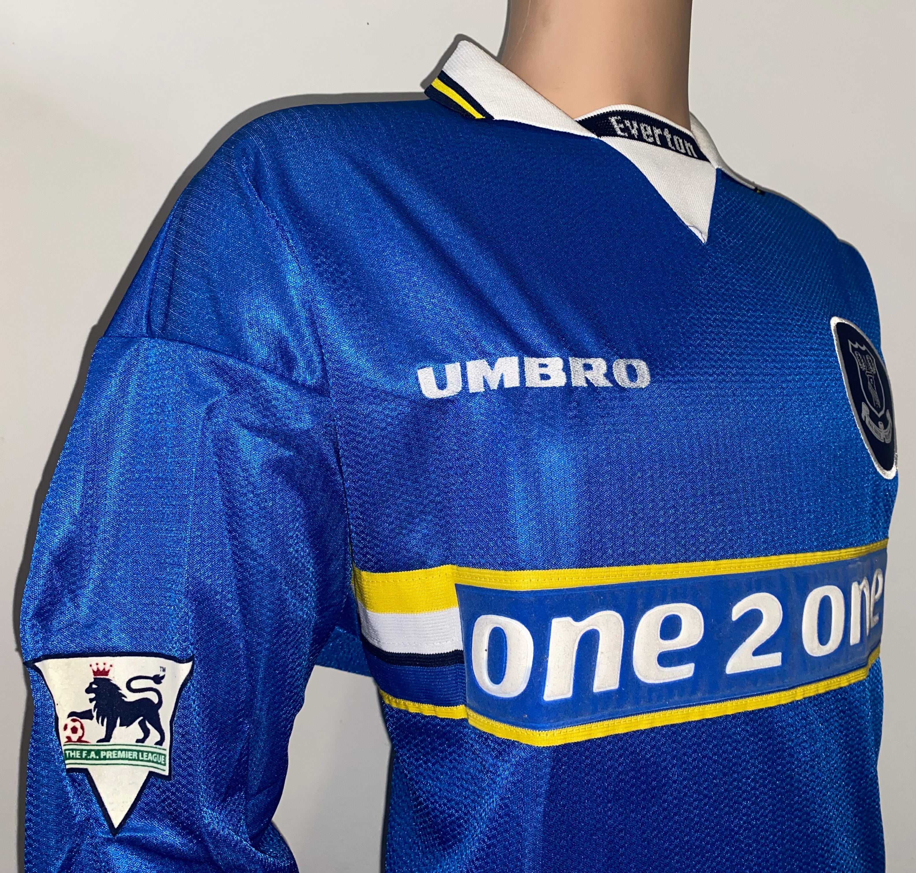 1997/98 EVERTON MATCH WORN HOME SHIRT OSTER #19